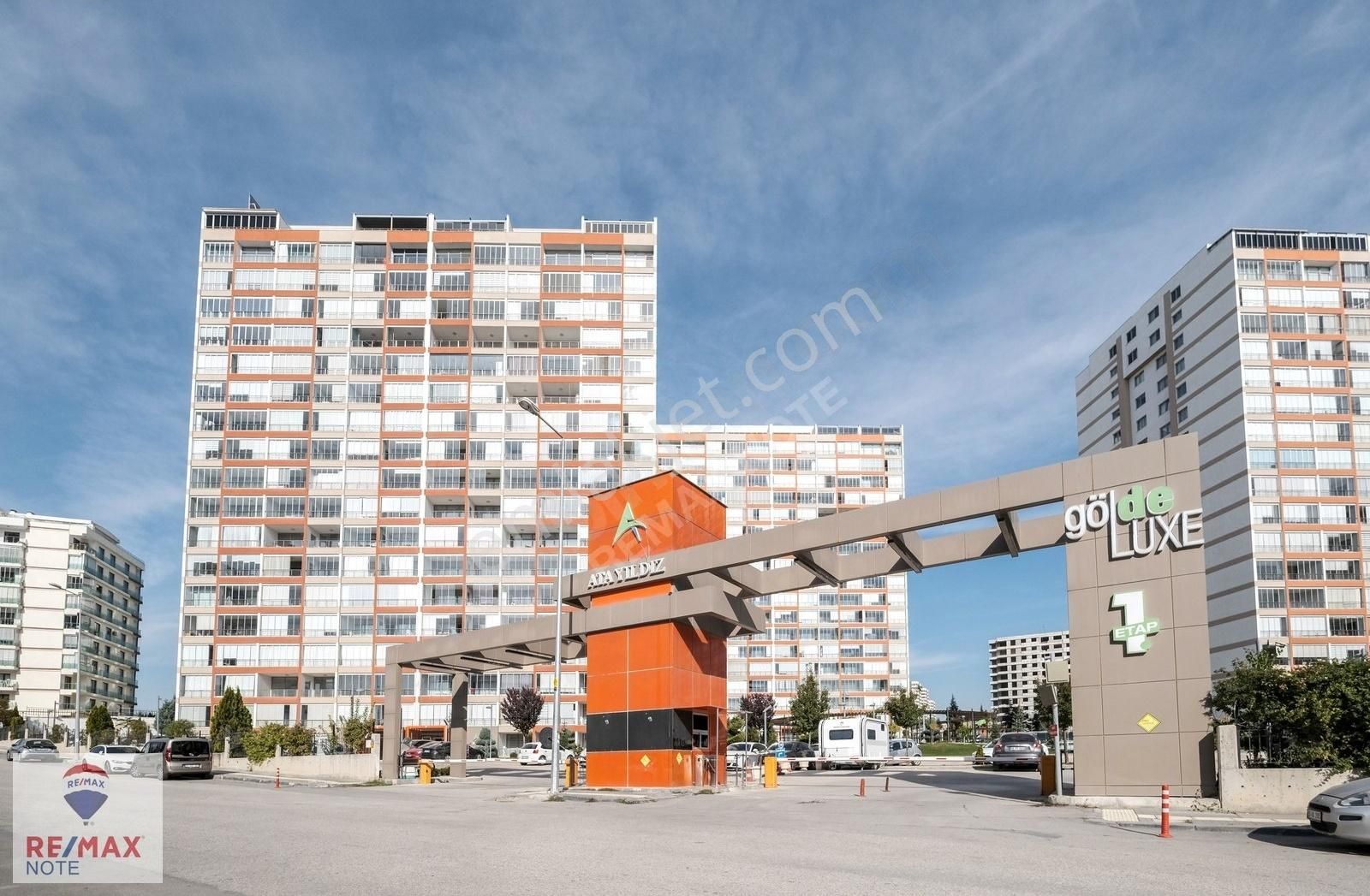 Atayıldız Gölde Lüks Konutlarında 4+1 Dubleks Satılık Daire