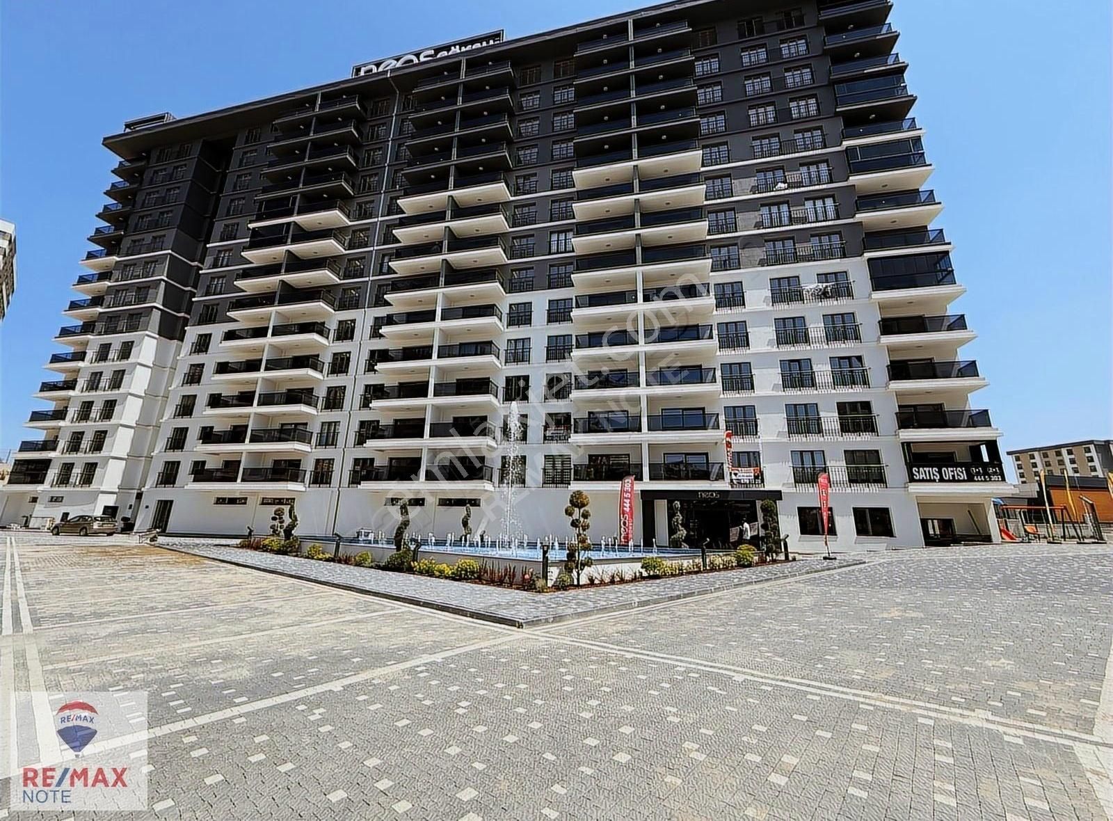 Cumhuriyet Mahallesi Neos Göksuda 1+1 Kiralık Daire
