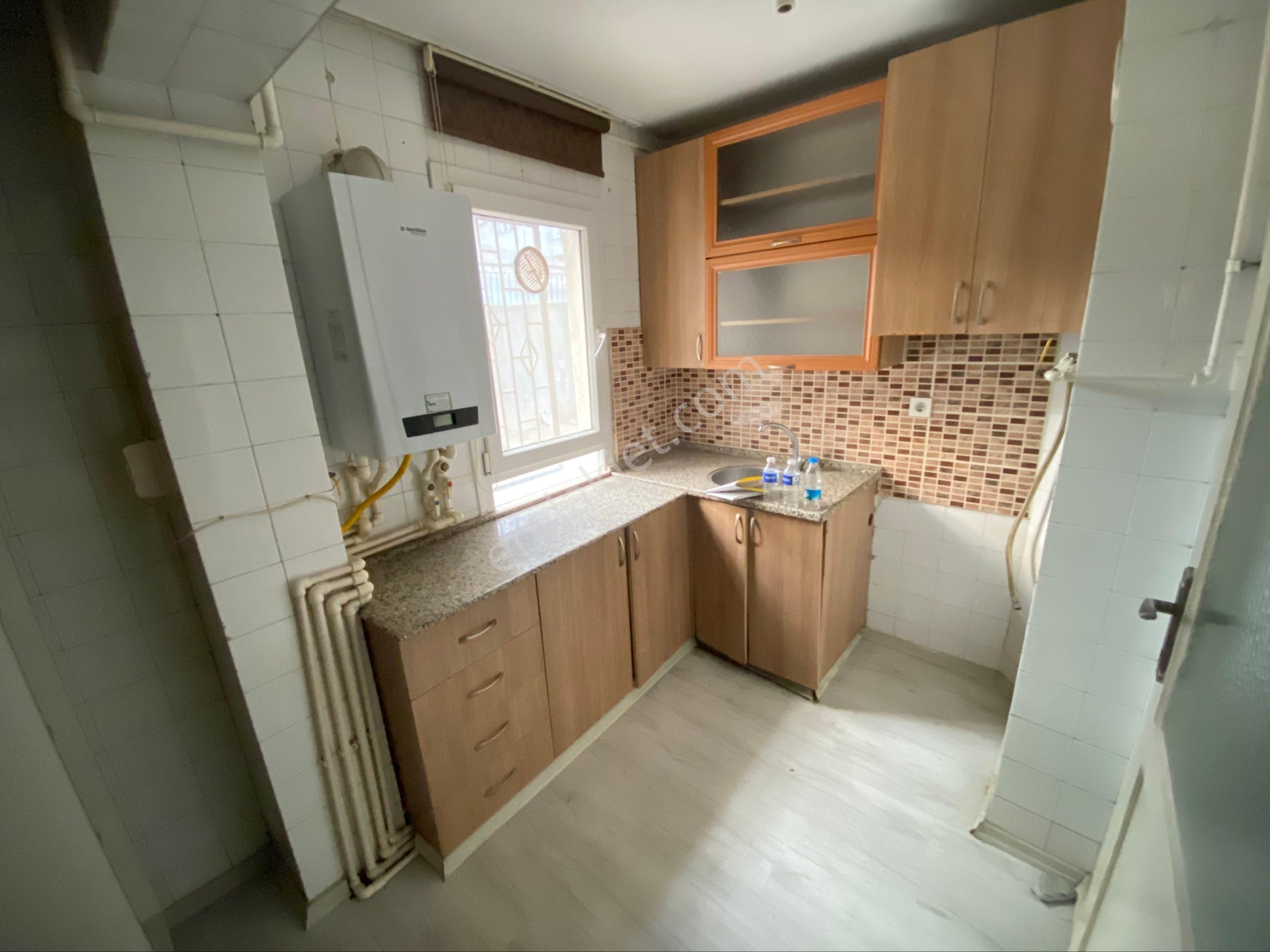 Saim Çıkrıkçı Cad Dibi 2+1 Nezih Muhitte Doğalgazlı Aydınlık Kiralık Daire