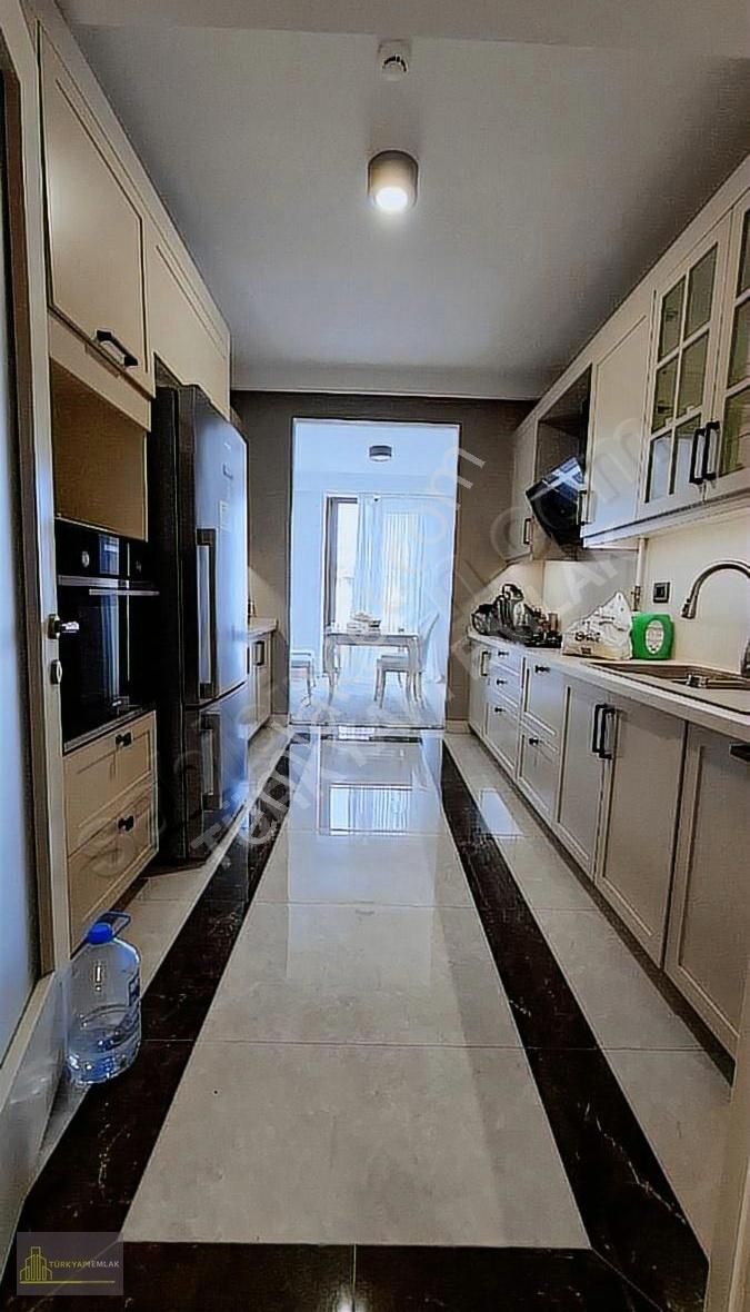 Emlak Konut Florya Evlerinde Prestijli Sitede 3+1 Satılık - Görsel 6