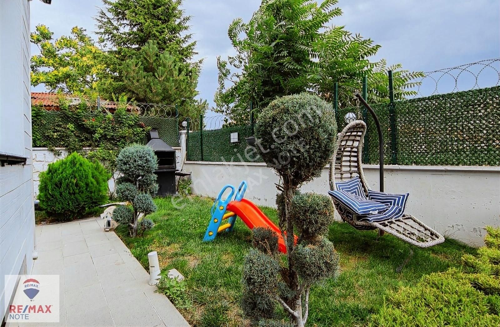 Yenı Bağlıca Konutlarında Satılık 6+1 Masrafsız Lüks Villa