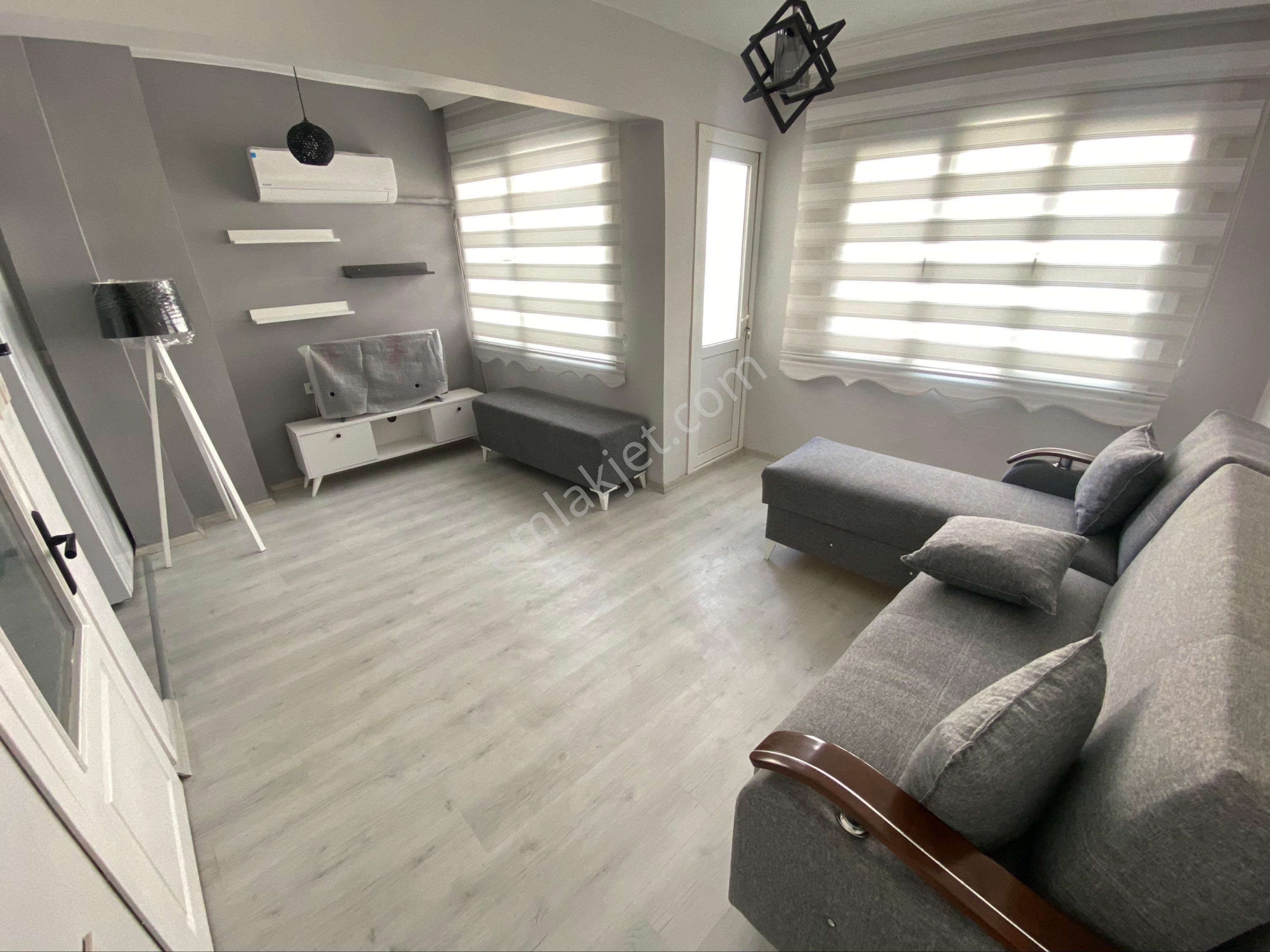 Eşrefpaşa Cad Dibi 2+1 Full Tadilatlı Arakat Ferah Aydınlık Satılık Daire