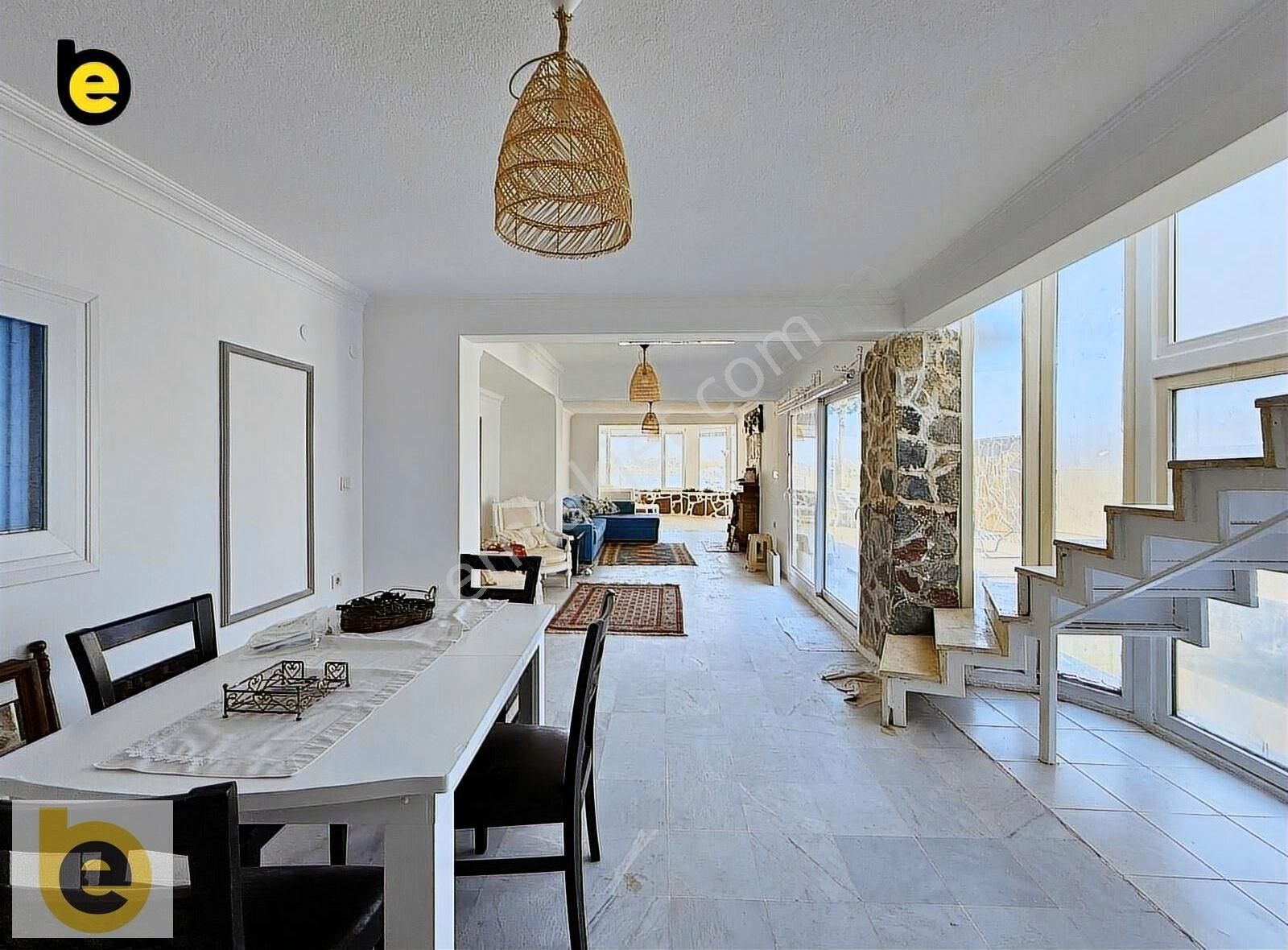 Kumbahçe'de Kos Ve Kale Manzaralı 6 Daireye Çevrilmiş Tripleks - Görsel 15