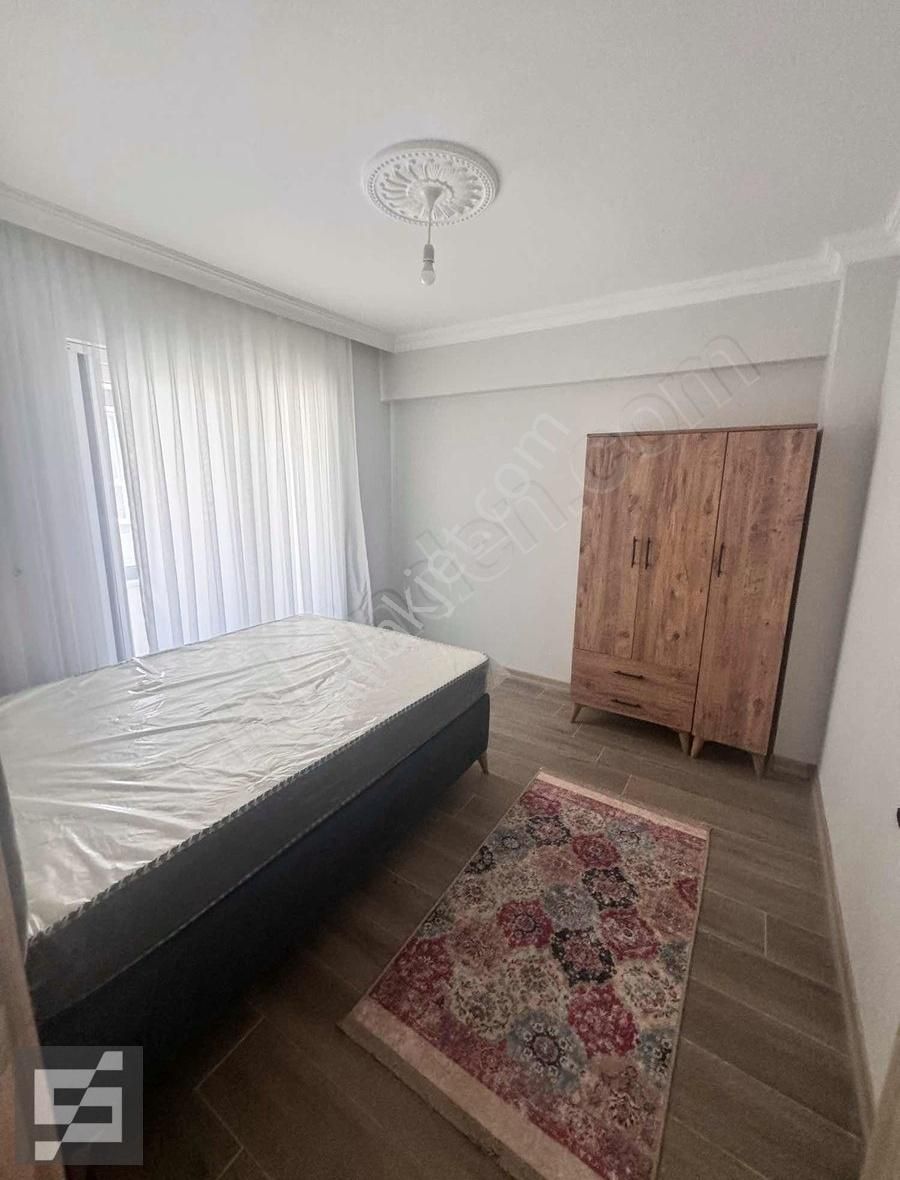 Sancak Emlak'tan Üniversitenin Yanında Kiralık Eşyalı 1+1