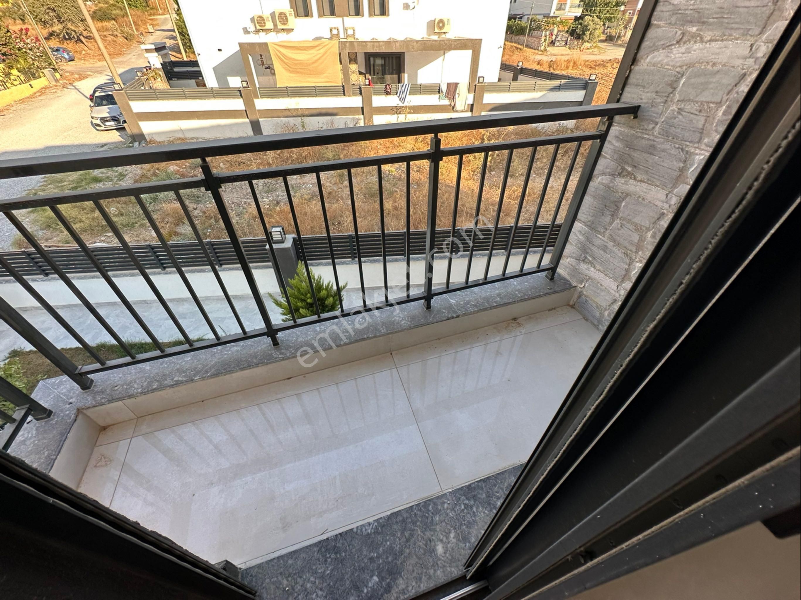 Didim Hisarda Satılık 3+1 Havuzlu Bahçeli Villalar - Görsel 24