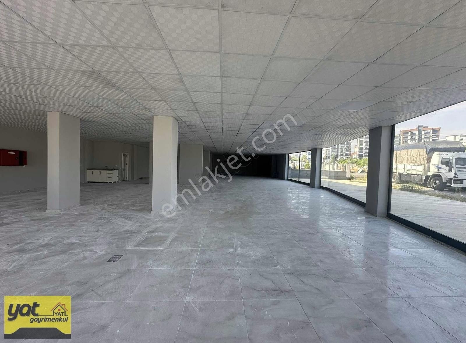 #-yat-# Yaşar Doğu Caddesi 400 M2 Satılık Dükkan - Görsel 5