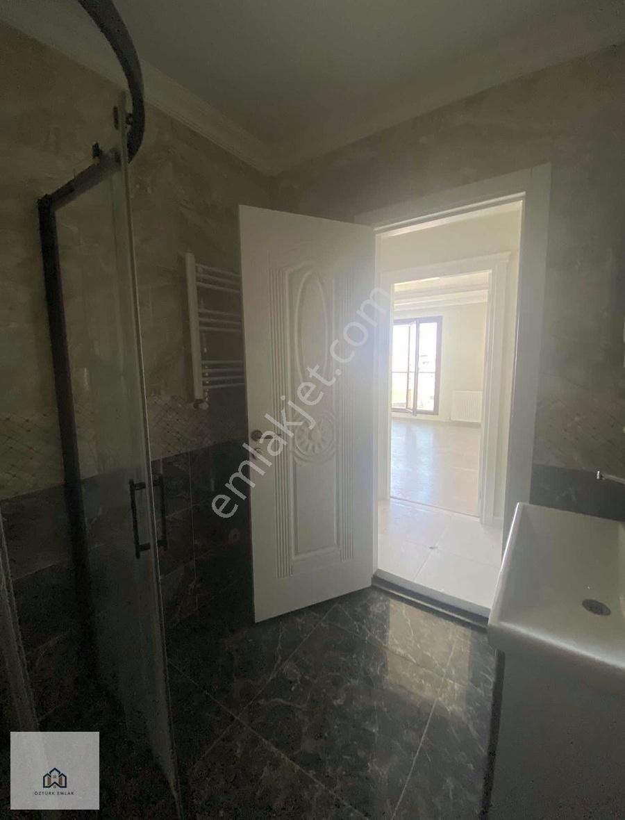 Şeyhlide Satılık 2+1 Çift Wcli Geniş Daire - Görsel 2