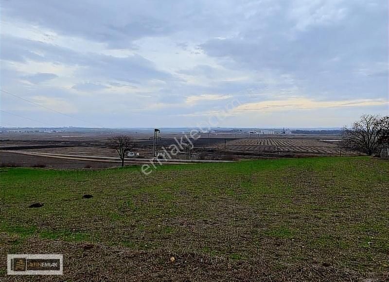 Edirne Uzunköprü Çiftlikköy'de 2097 M2 İmarlı Arsa