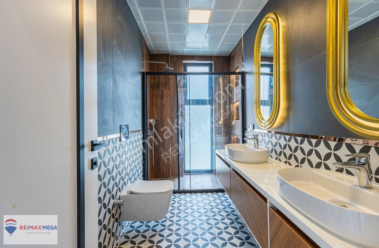 Döşemealtı Sky Garden Sitesi'nde 5+1 Özel Havuzlu Villa - Görsel 6