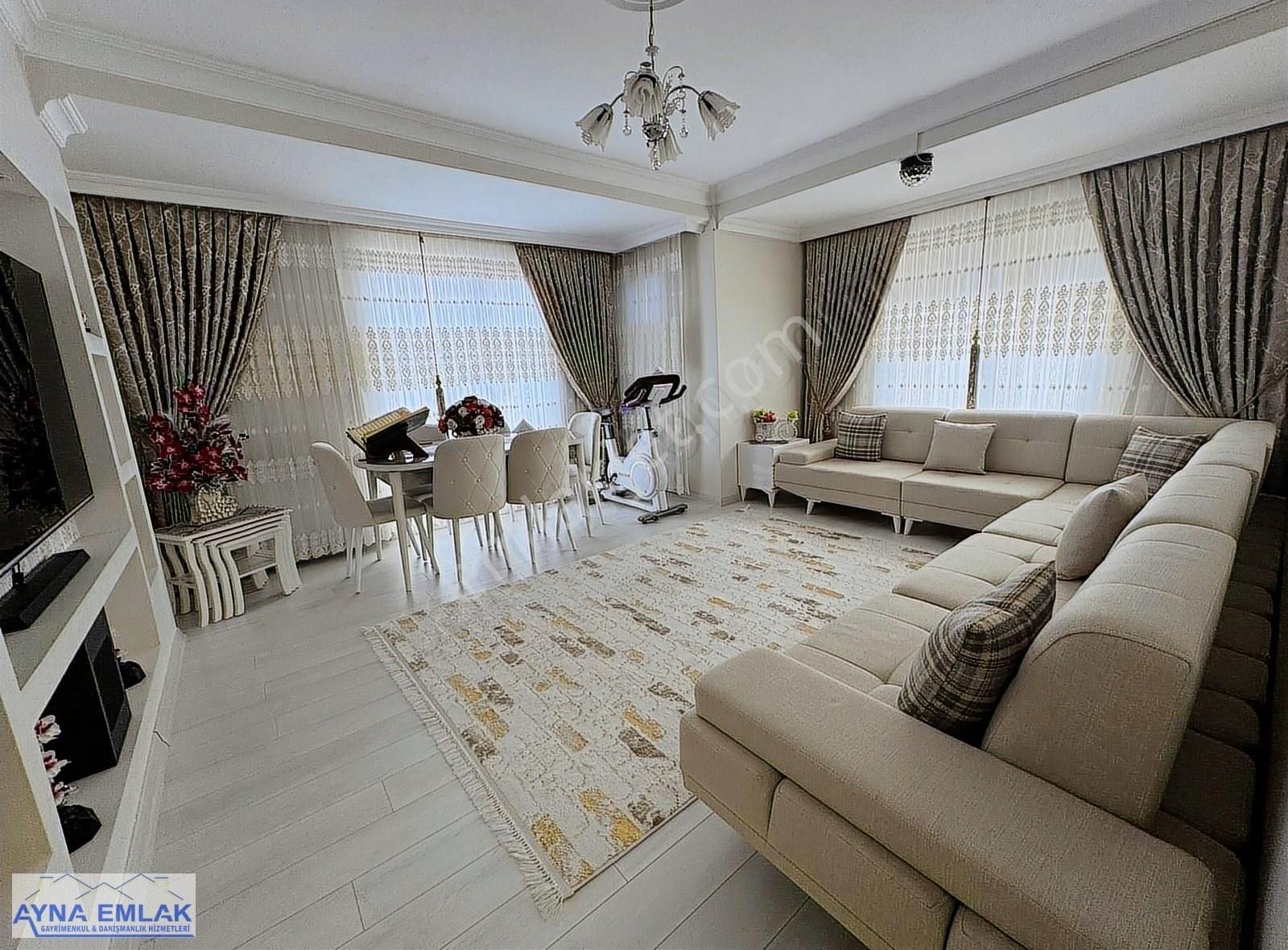Esenyurt Tabela'da 2+1 110 Metrekare Satılık Daire