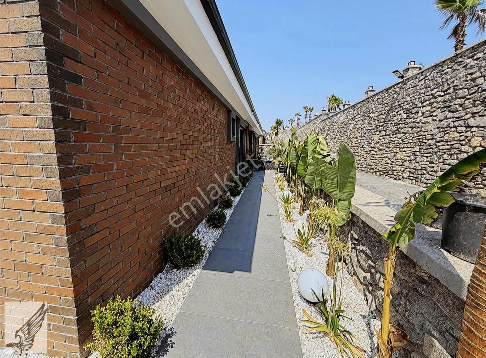 Ulamışta Akıllı Ev Sistemli Ultra Lüks Havuzlu Müstakil Villa - Görsel 28