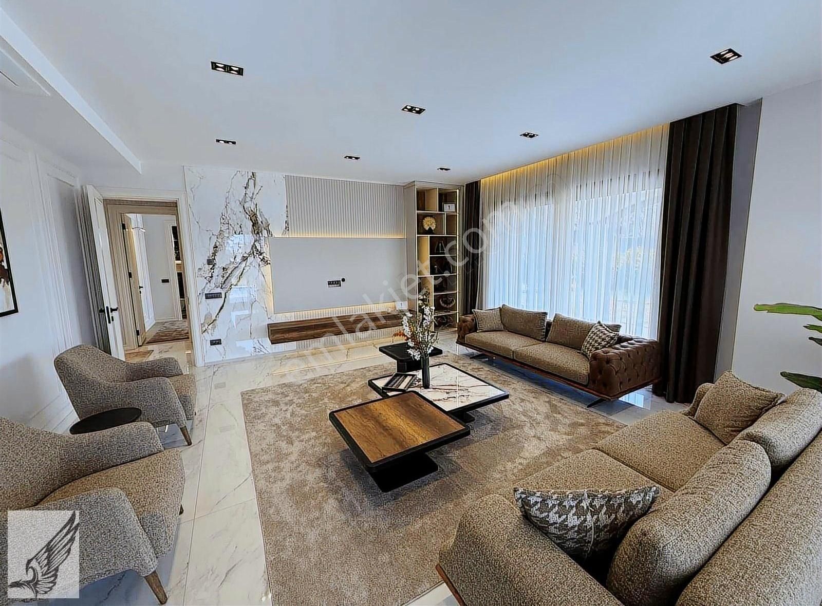 Ulamışta Akıllı Ev Sistemli Ultra Lüks Havuzlu Müstakil Villa - Görsel 25