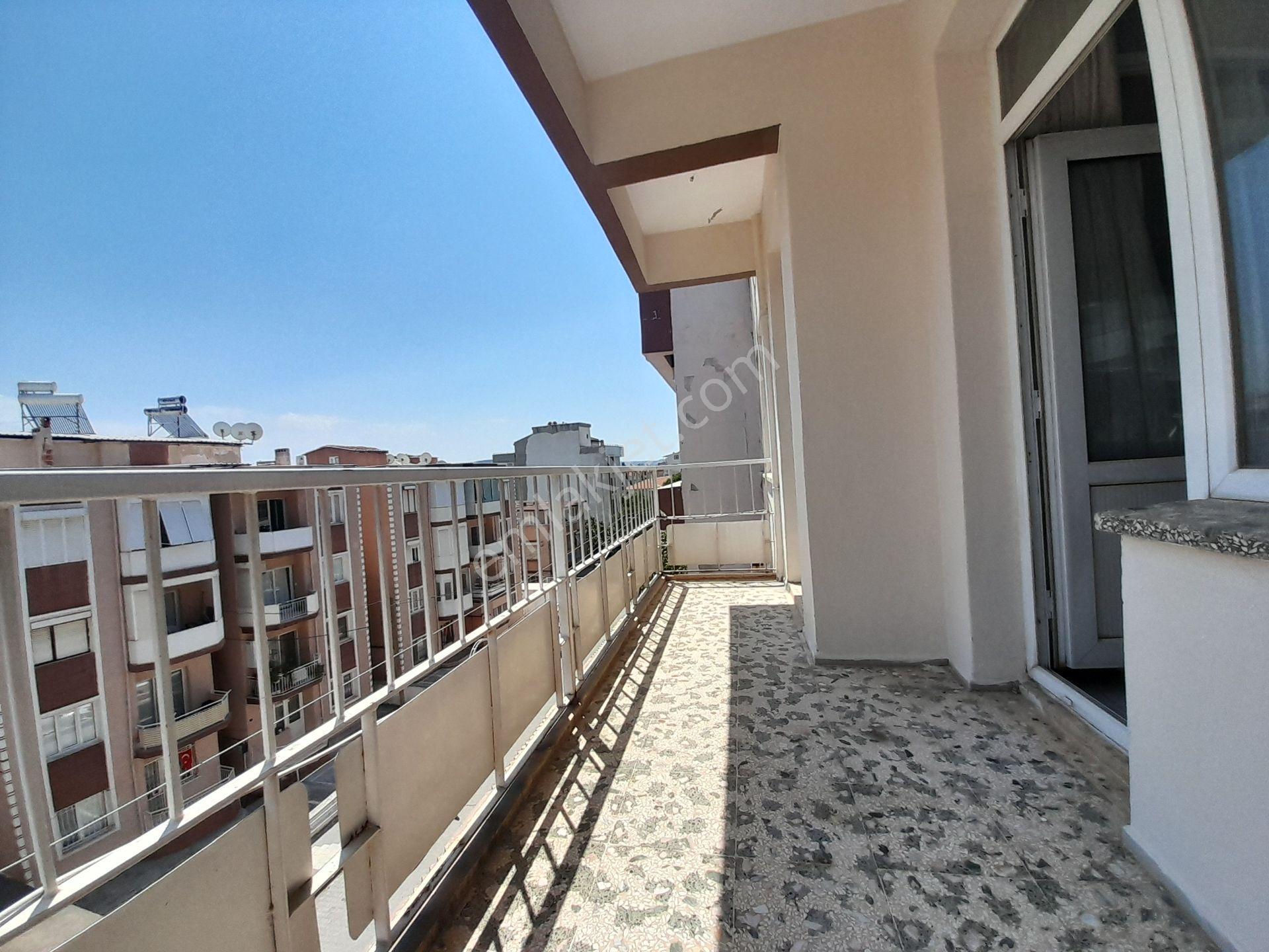 Bahçelievler Mh. Net 135 M2 3+1 Doğalgazlı Satılık Daire - Görsel 14