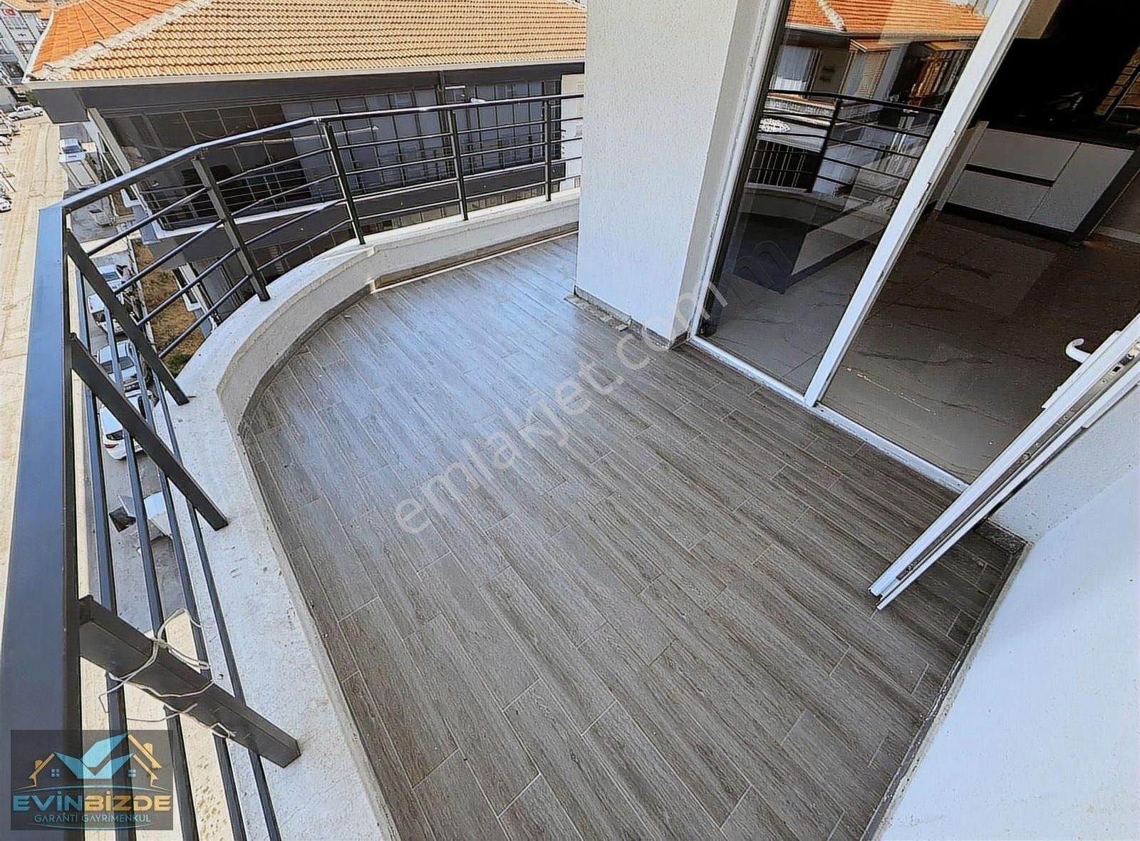 Keçiörende Cadde Üstünde Site İçinde 4+1 Giyinme Odalı Daire - Görsel 18