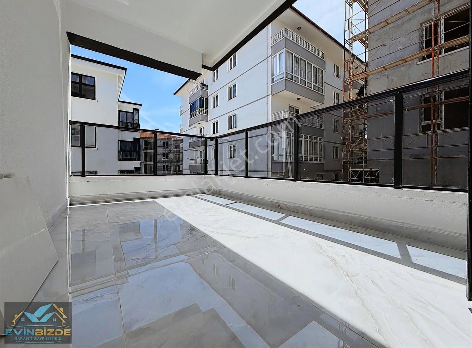 Evin Bizde Garantiden Kalite Konfor Arayanlar İçin İdail Daire - Görsel 33