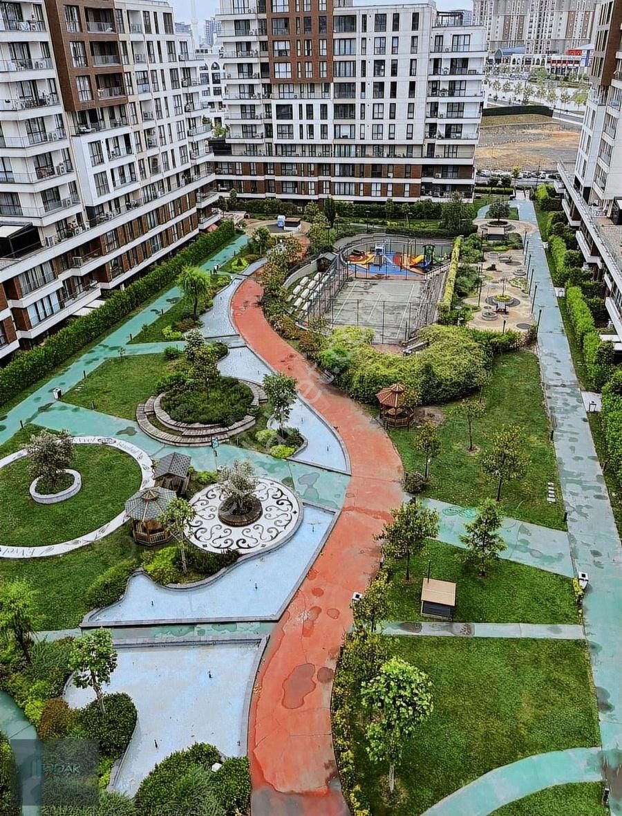 Evvel İstanbul Kısa Sürede Boş 2+1 Full Peyzaj Satılık Daire