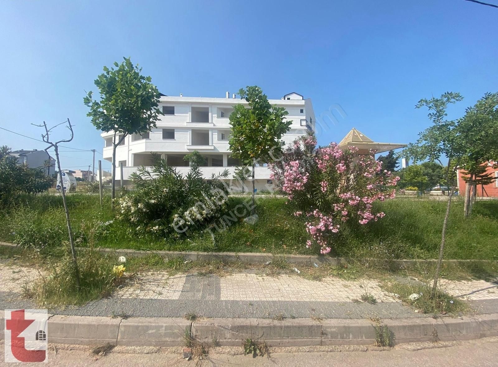 Bandırma Ayyıldız Mahallesinde Açık Mutfaklı 1+1 Daire