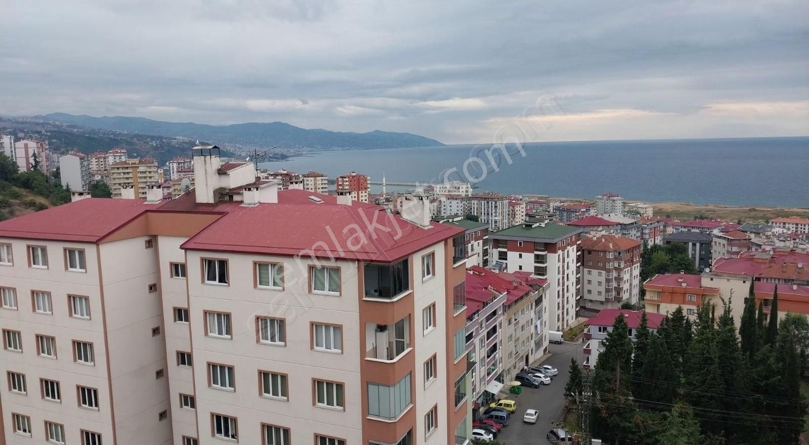 Aydınlıkevlerde Deniz Manzaralı Komple Yenilenmiş 3+1 Daire - Görsel 5