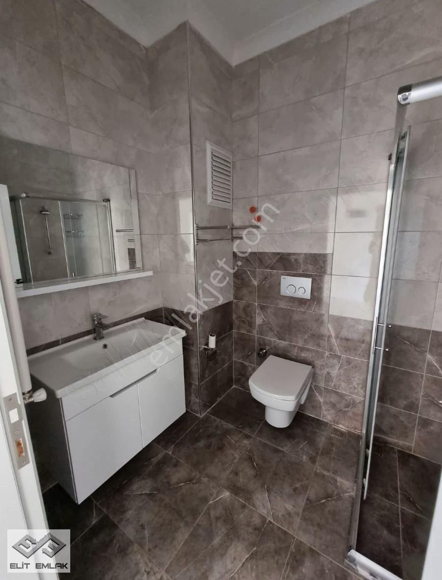 Altınoluk'ta Nezih Sitede Satılık Muhteşem Deniz Manzaralı Daire - Görsel 8