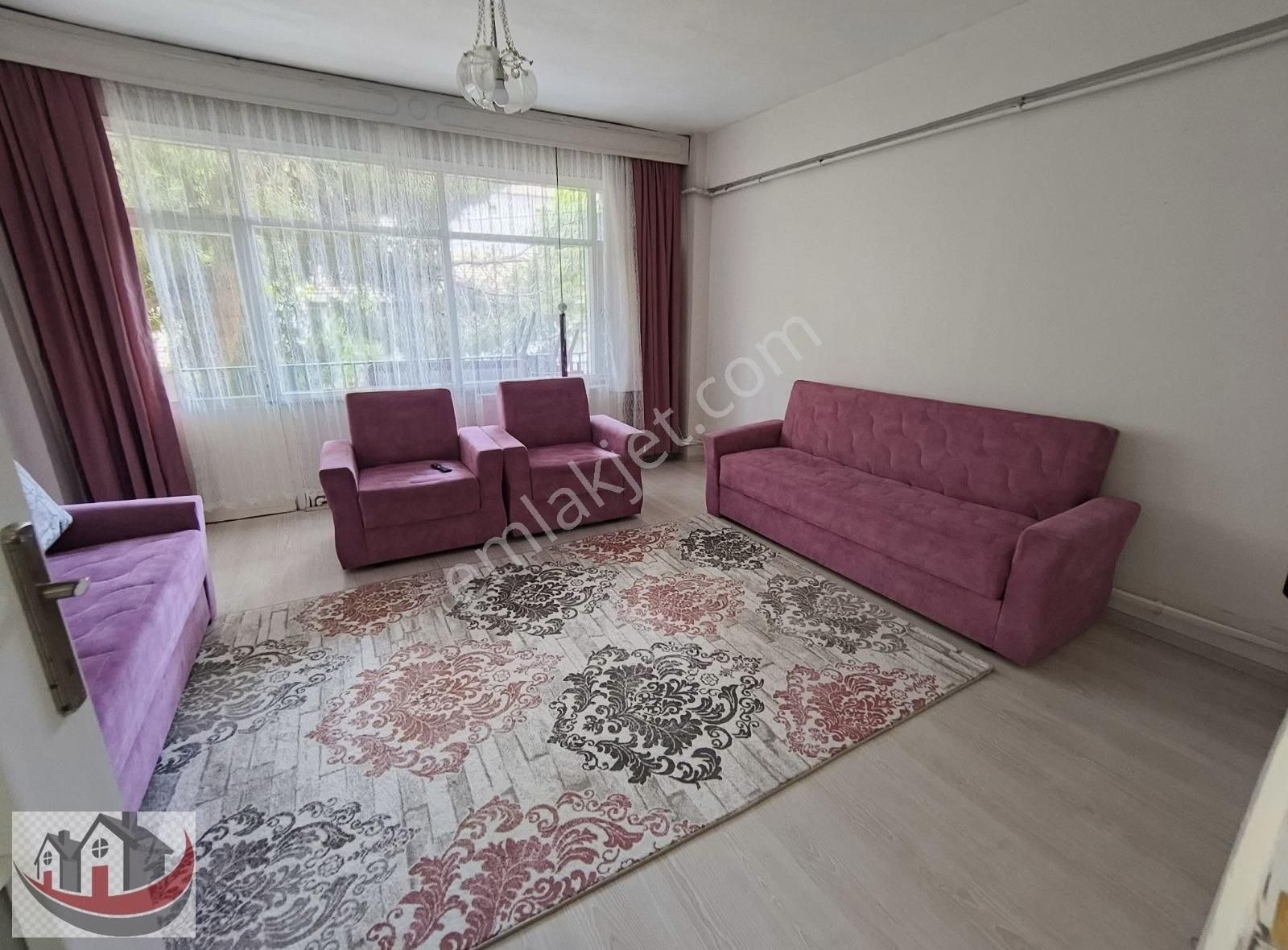 Güneyden Metroya 5 Dakika Yürüme 2+1.90 M2 Ful+ful Eşyalı Daire