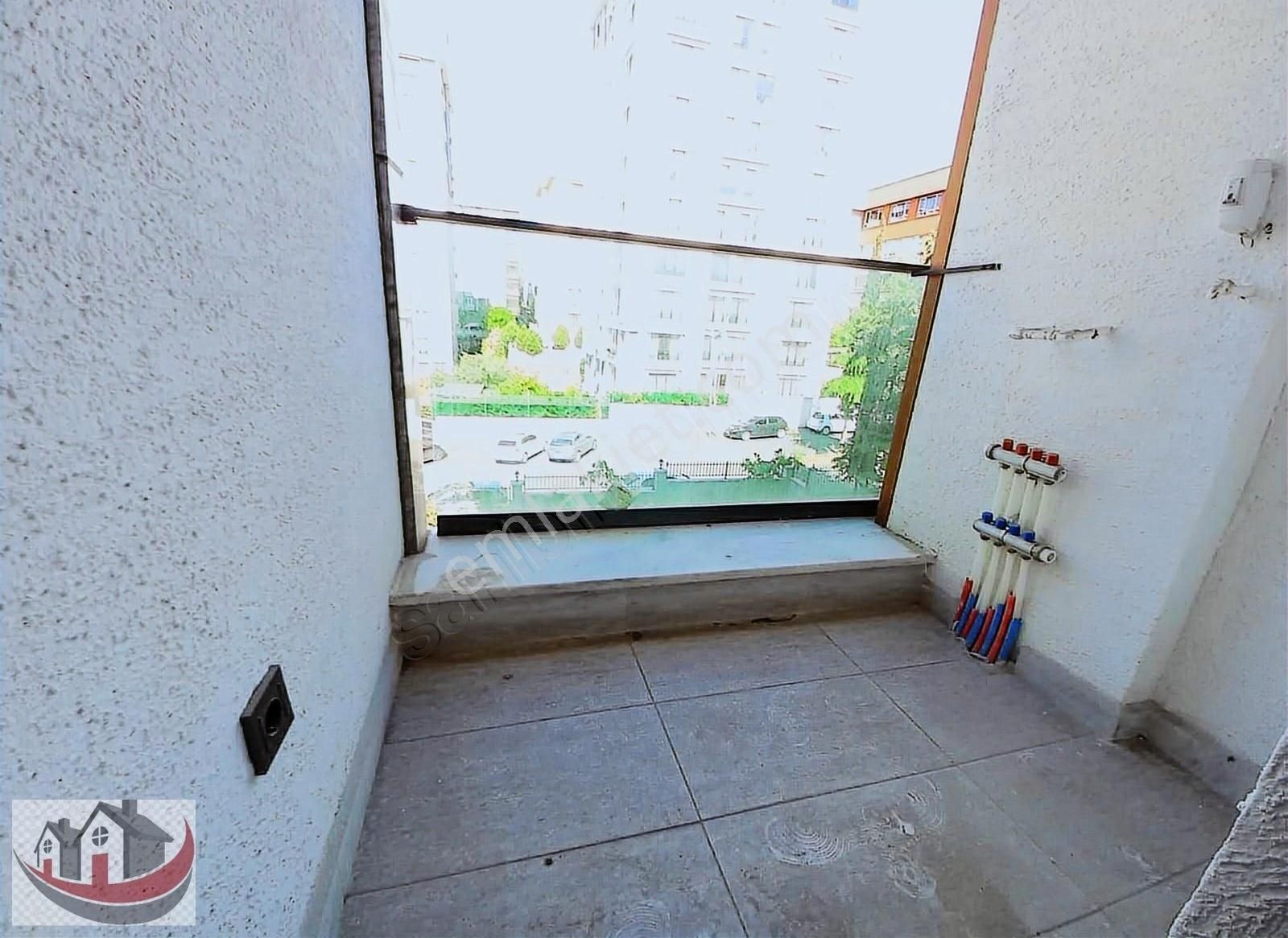 Güneyden Subay Evlerinde Metroya Çok Yakı Lüks Daire - Görsel 23