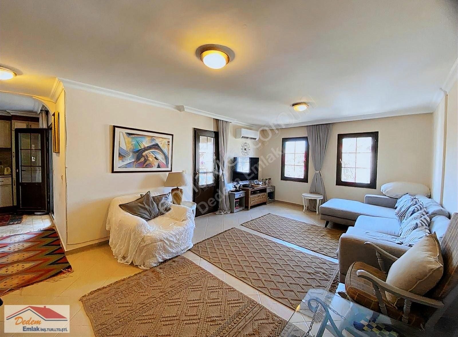 Özel Plajlı Ve Havuzlu Site İçerisinde 4+2 Satılık Villa - Görsel 11