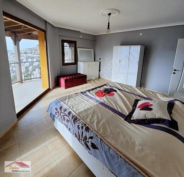 Gündoğan Merkezde Deniz Manzaralı 5+2 Tribleks Müstakil Villa - Görsel 9