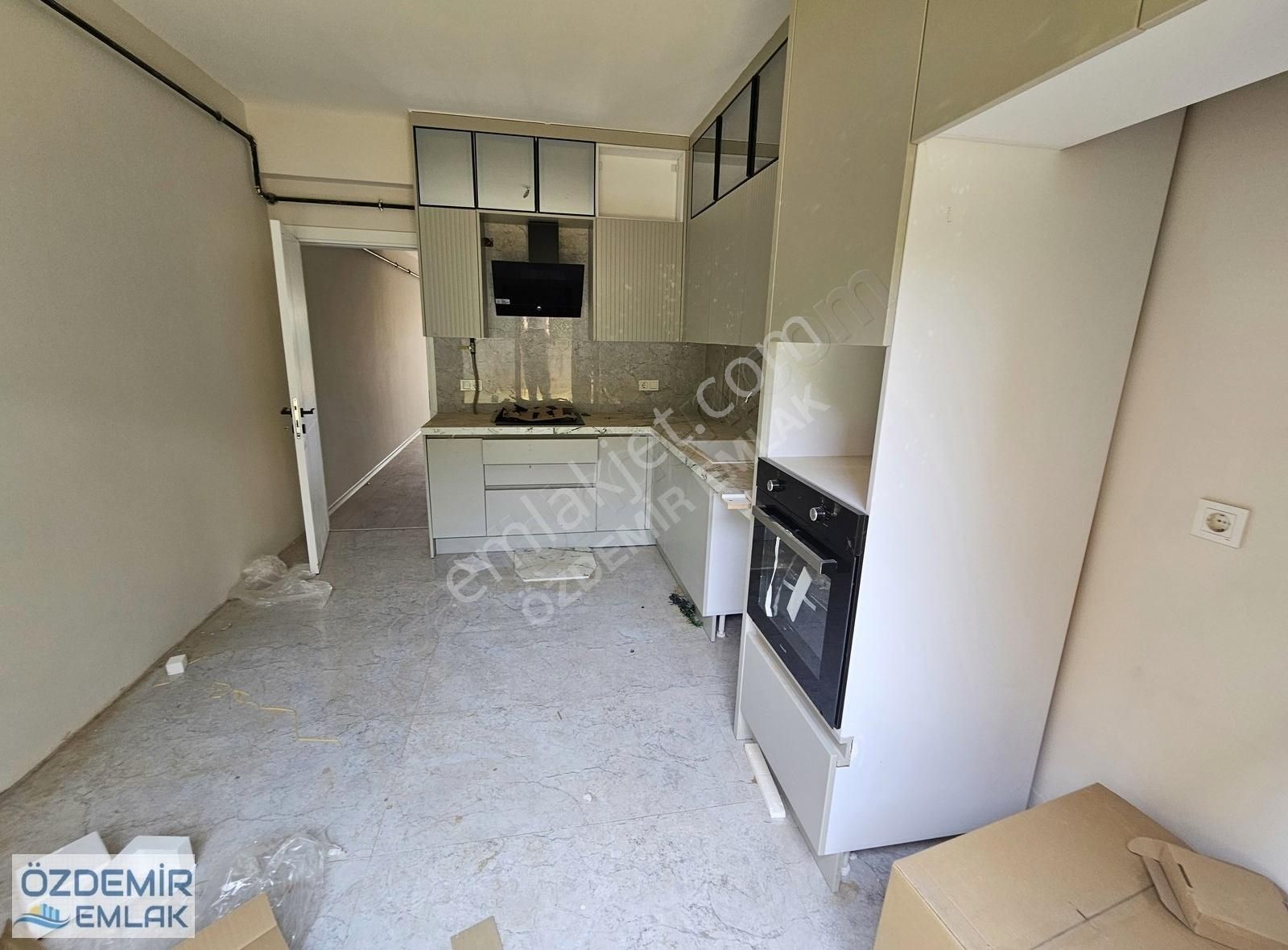 Özdemir Emlaktan Uygun Fiyata Satılık Sıfır 4+1 Villalar - Görsel 14
