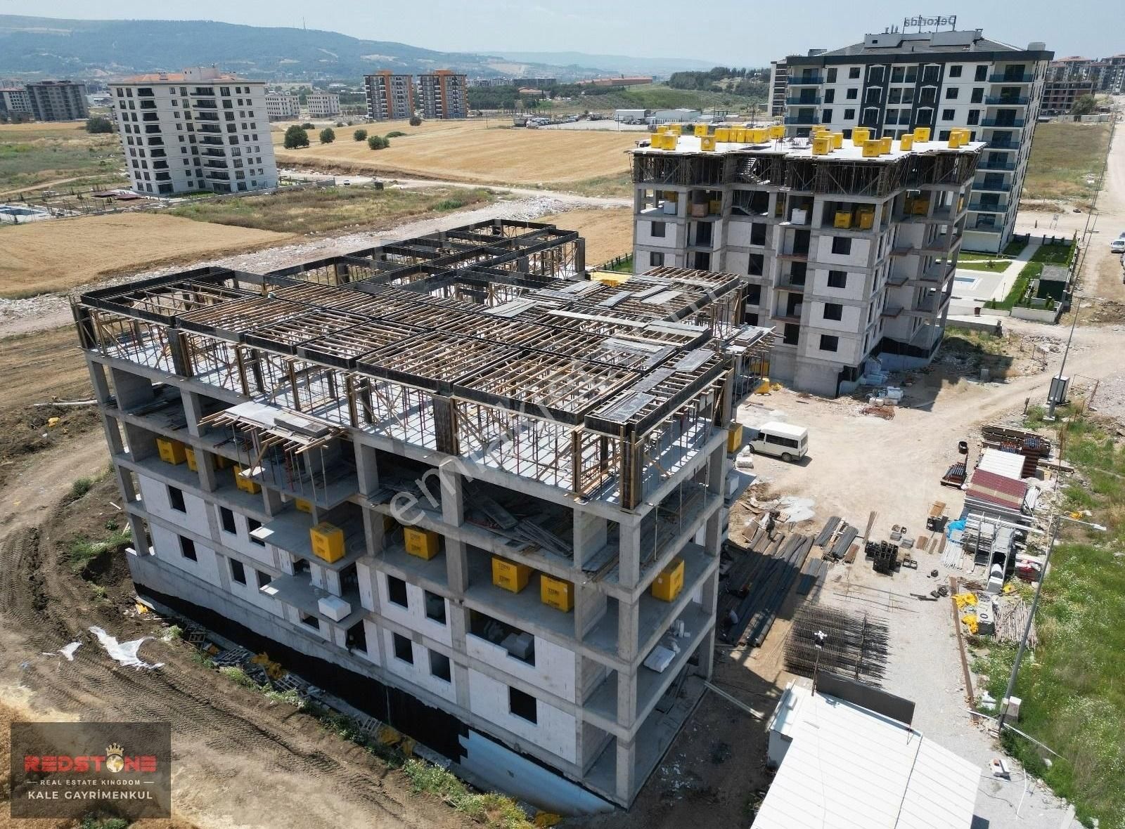 Karacaören'de Lüks Sıfır 2+1 Satılık Daire - Görsel 2