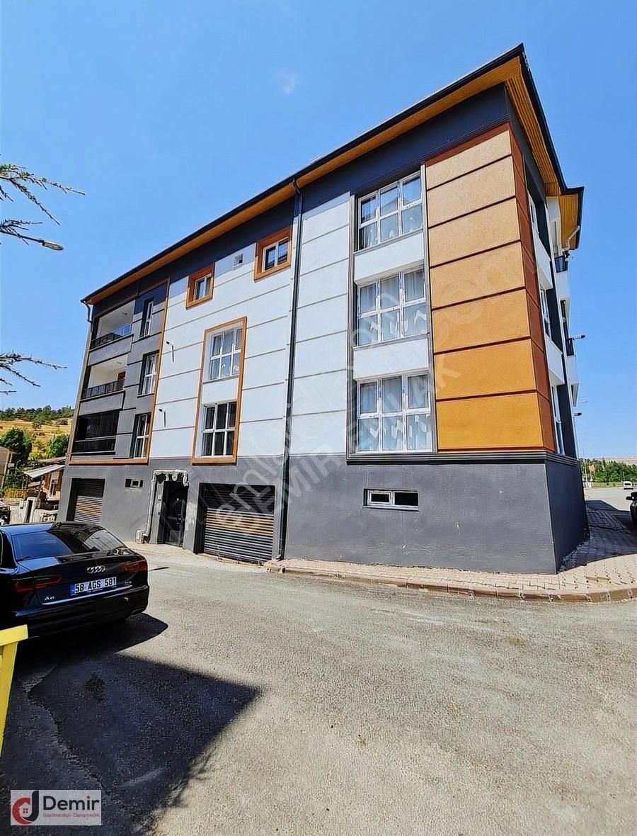Demir Emlak Tan Mevlana Mah. Satılık 4+1 Dubleks Daire