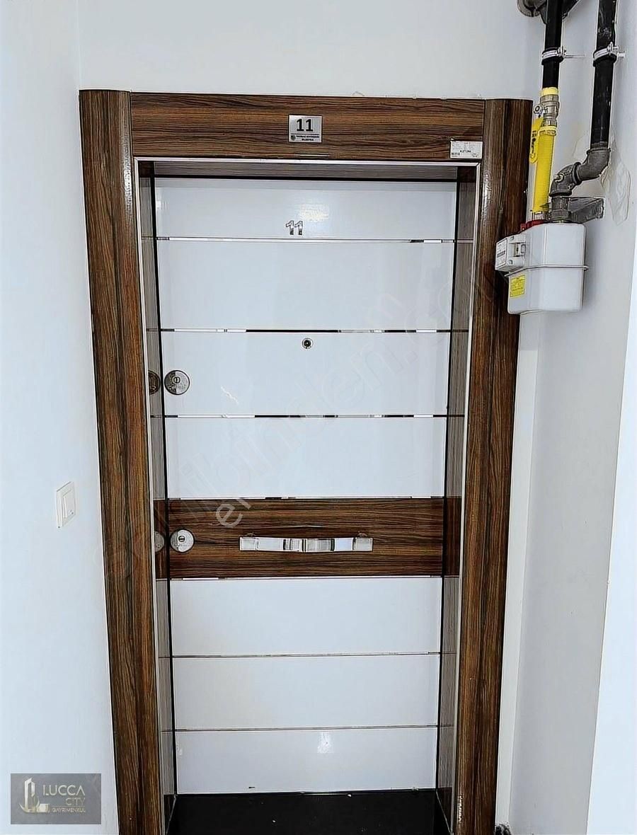 Orion Avm Karşısı