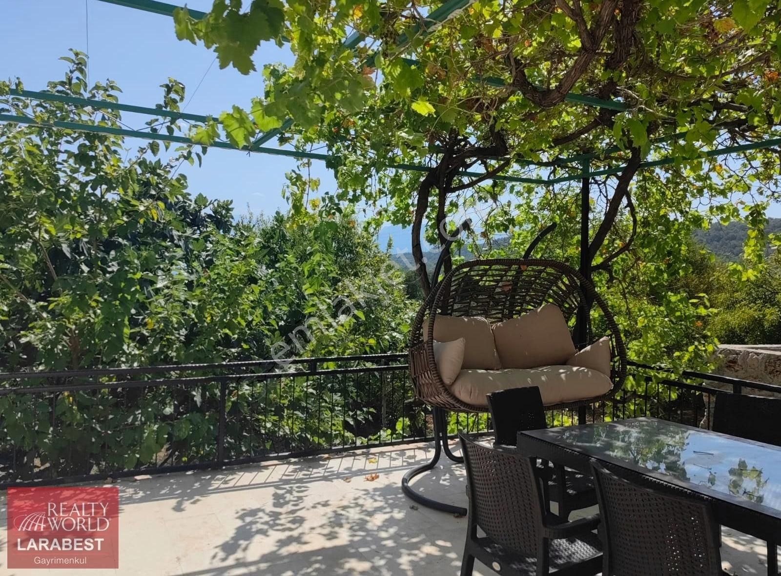 Duacı'da Muhteşem Konumda Satılık Villa - Görsel 14