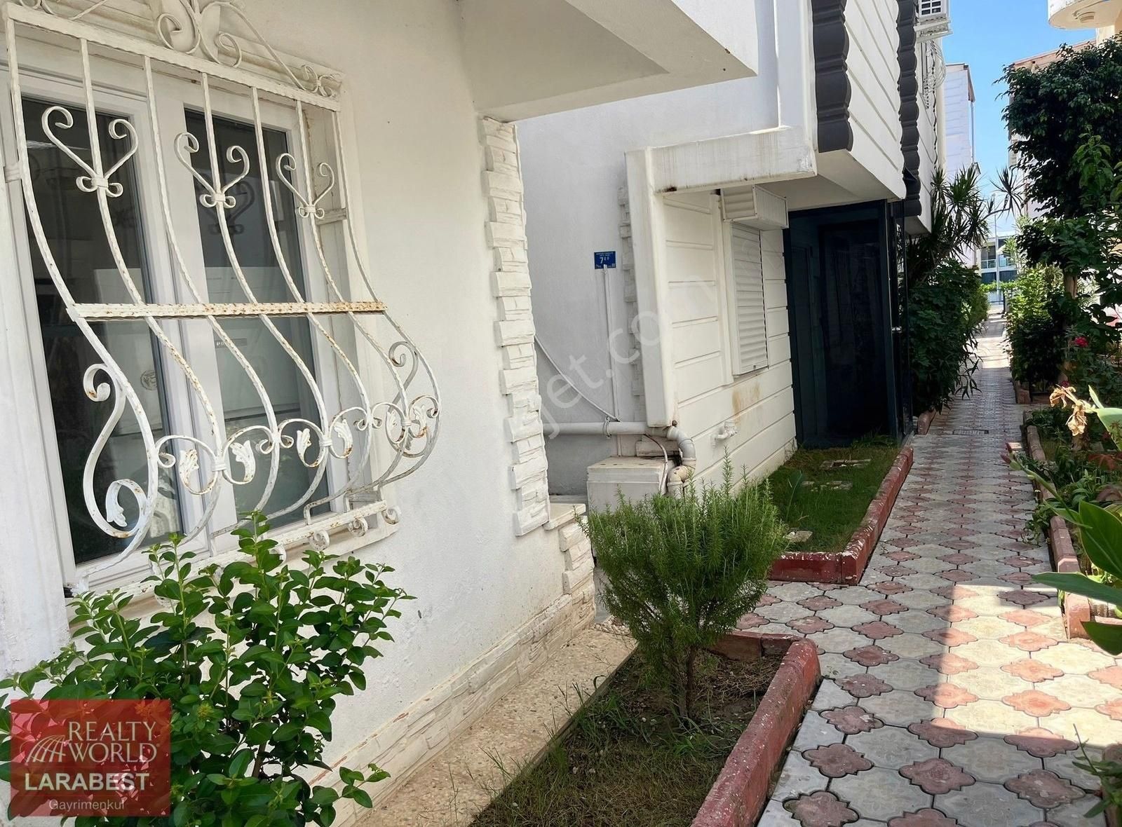 Kemerağzı Avrupa Hayat Evlerinde Satılık - Görsel 22