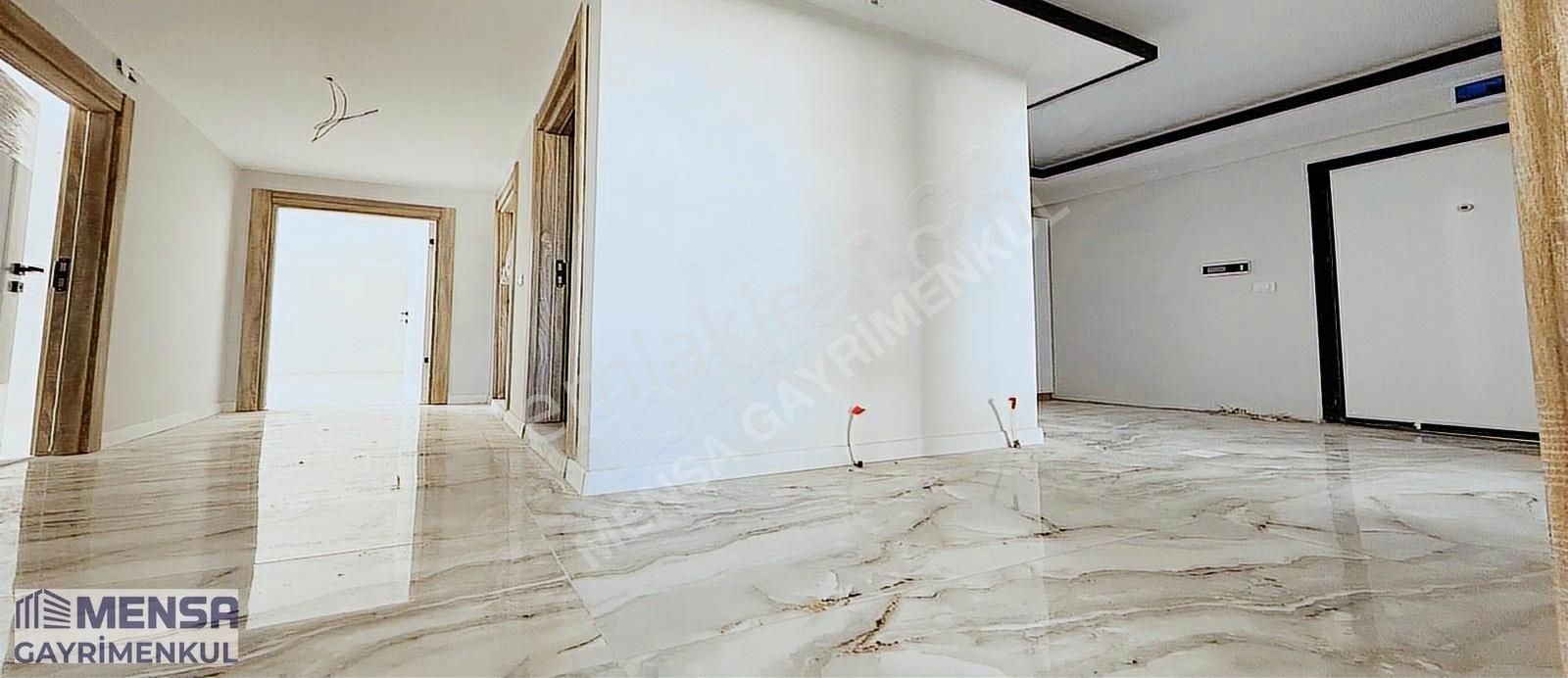 Mensa'danhisarda Satılık Geniş Ful Yapılı 3+1