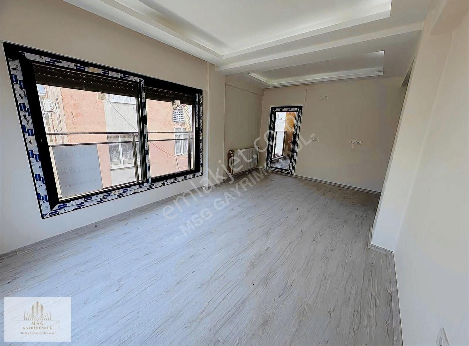 Msg'den Gülyakada Sıfır Binada Otoparklı Asansörlü 2+1 Daire - Görsel 25