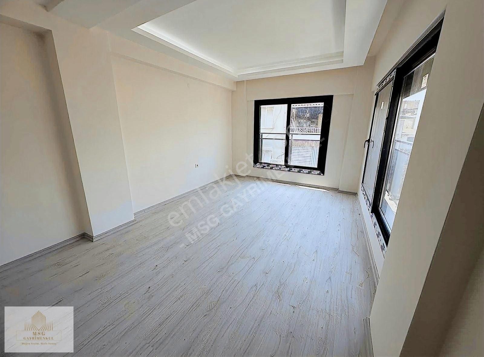 Msg'den Gülyakada Sıfır Binada Otoparklı Asansörlü 2+1 Daire - Görsel 43