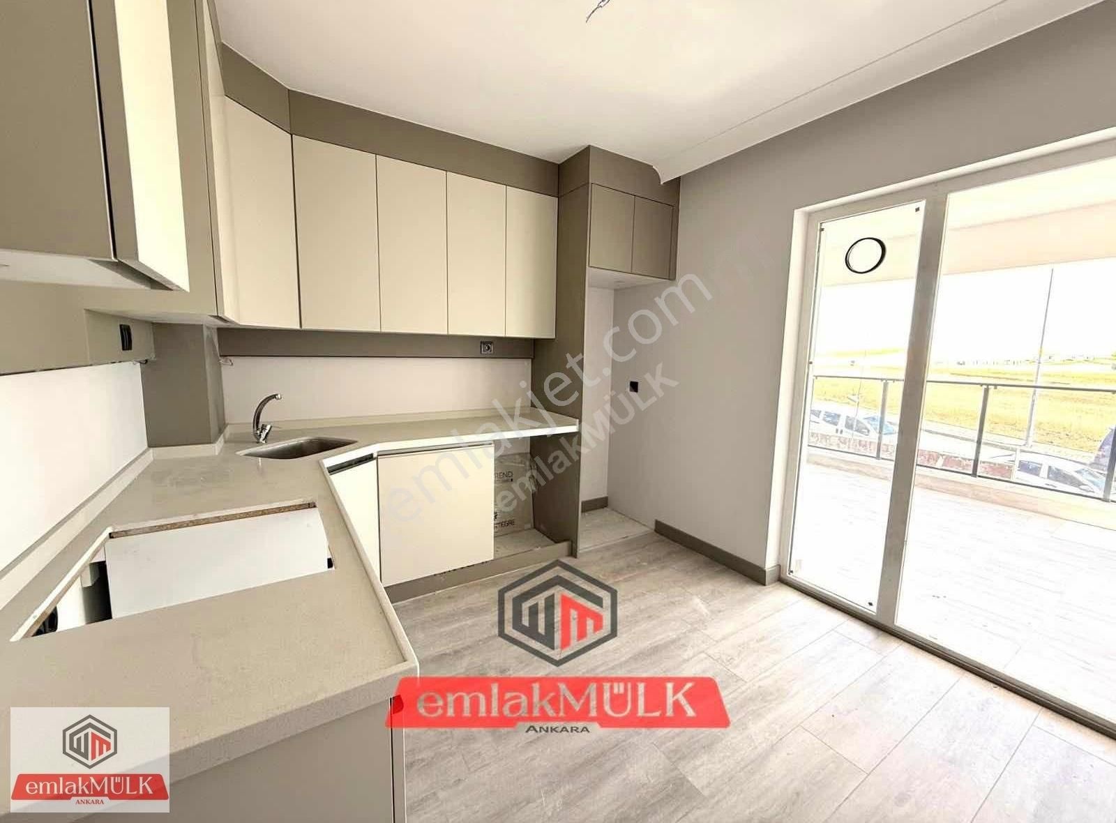 Emlakmülk'ten Eskişehir Yoluna Yakın Büyük Balkonlu Sıfır Daire!