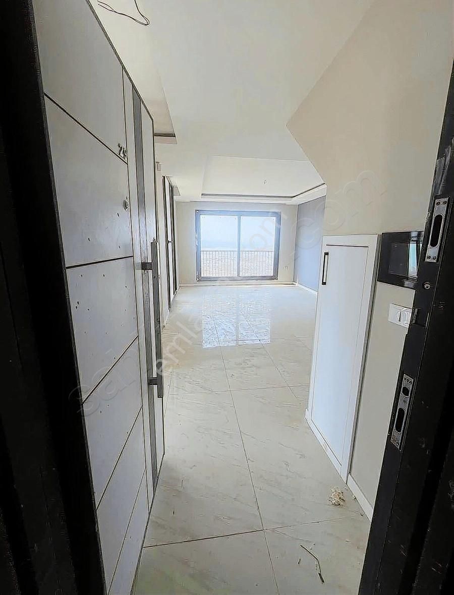 Kur Gruptan Panoramik Göl Manzaralı 5+1 Dublex