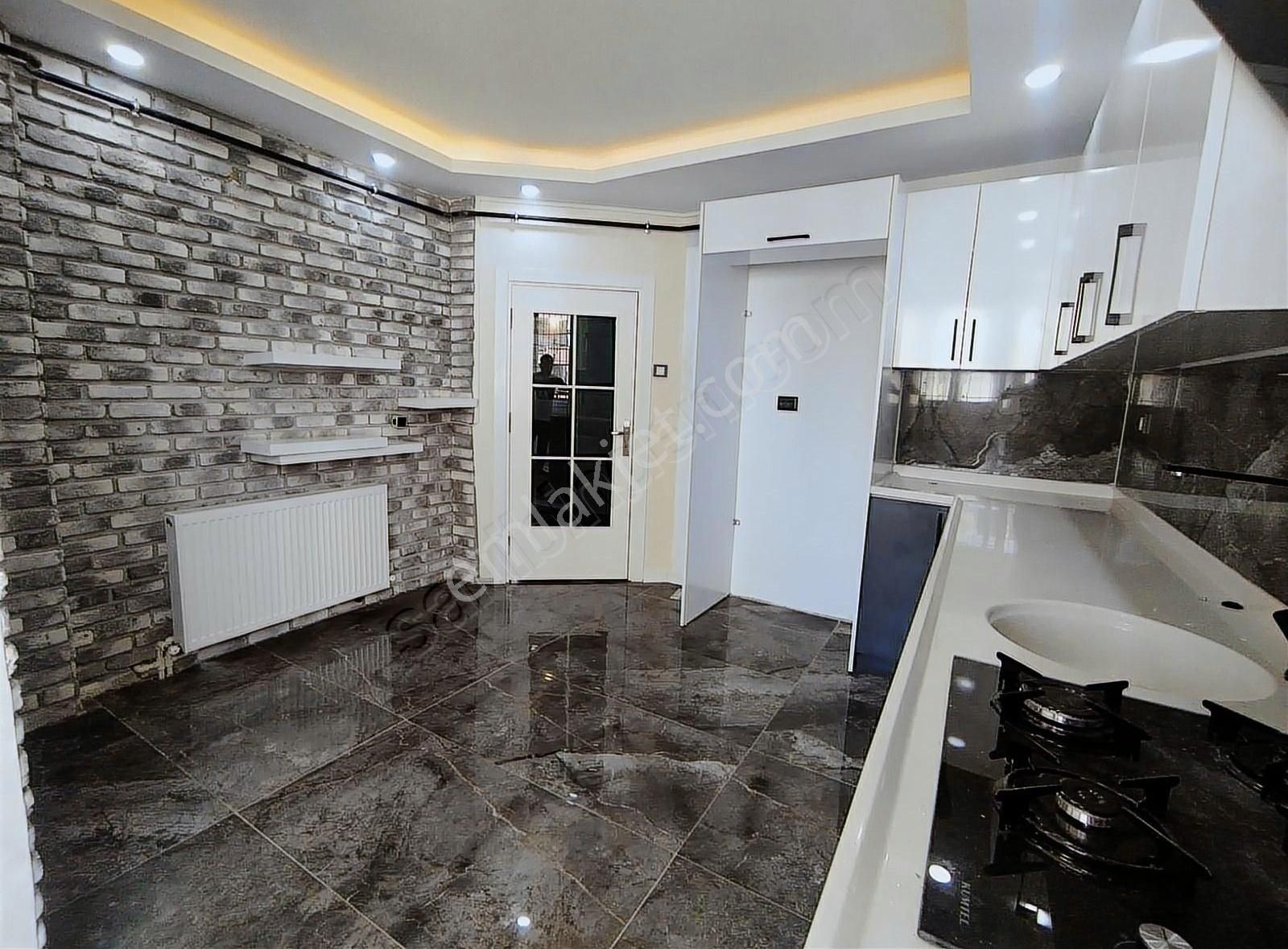 Mavi Bulvar İkram Dondurma Civarı Full Yapılı 3+1 Cazip Daire