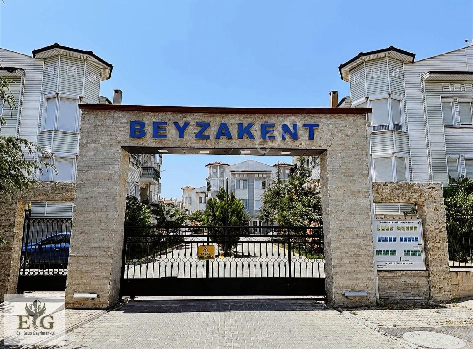 Esil Grup'tan Beyzakent Konaklarında 4+1 170+22 M2 Triplex Villa