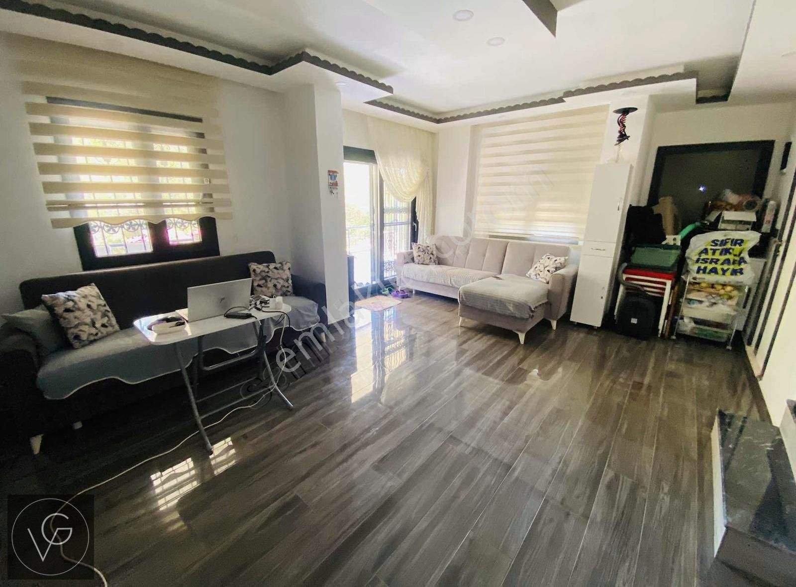 Didim Akbük'te Merkezi Konumda 4+1 Triplex Bahçeli Yazlık - Görsel 6