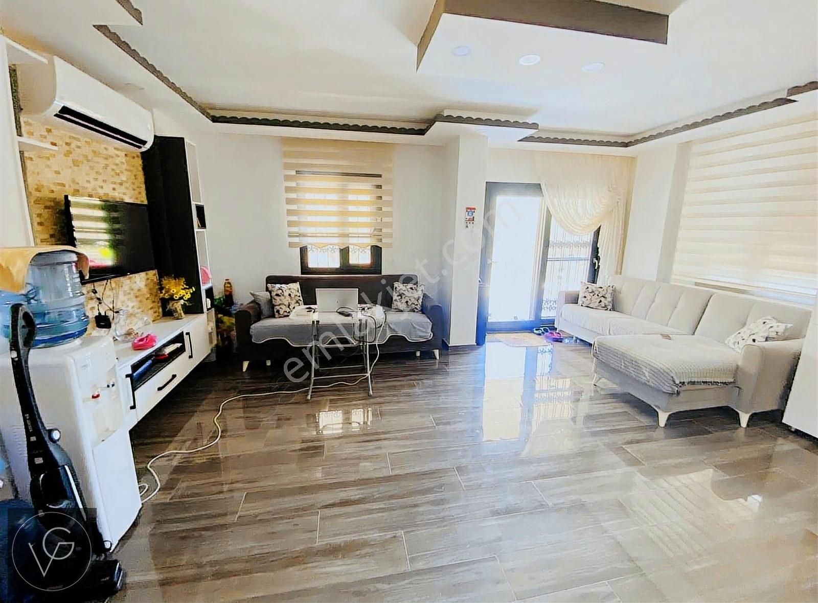 Didim Akbük'te Merkezi Konumda 4+1 Triplex Bahçeli Yazlık - Görsel 16