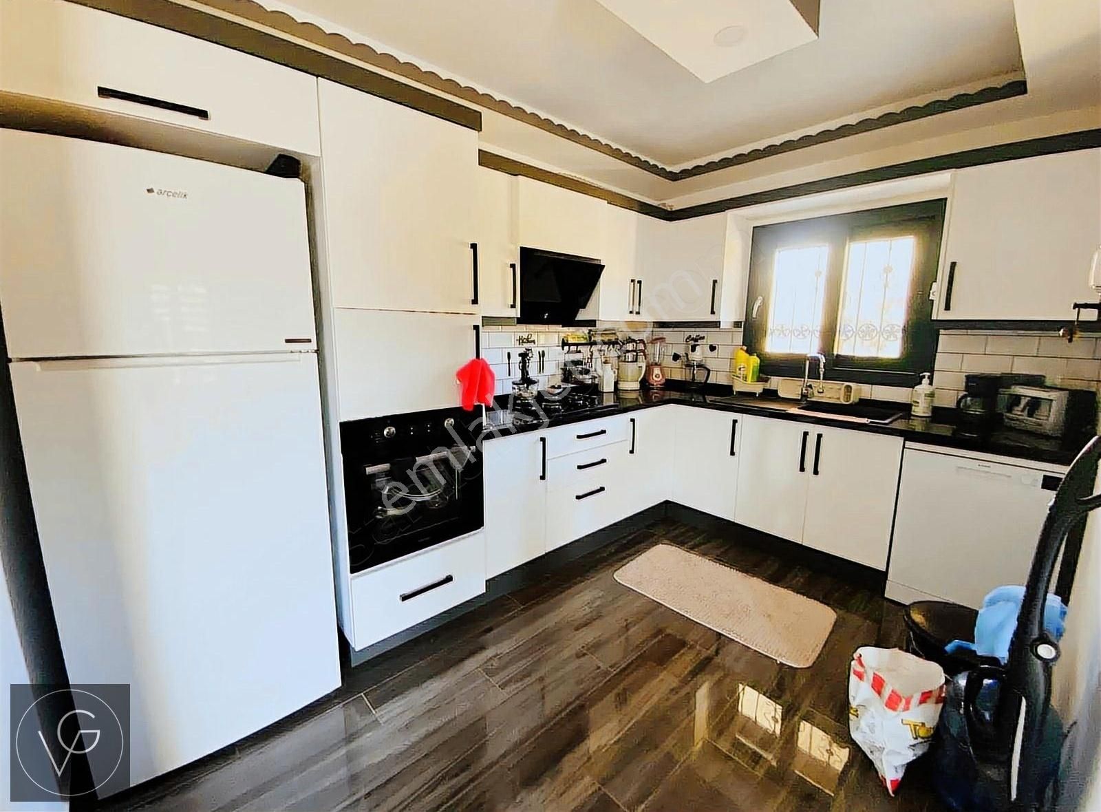 Didim Akbük'te Merkezi Konumda 4+1 Triplex Bahçeli Yazlık - Görsel 22