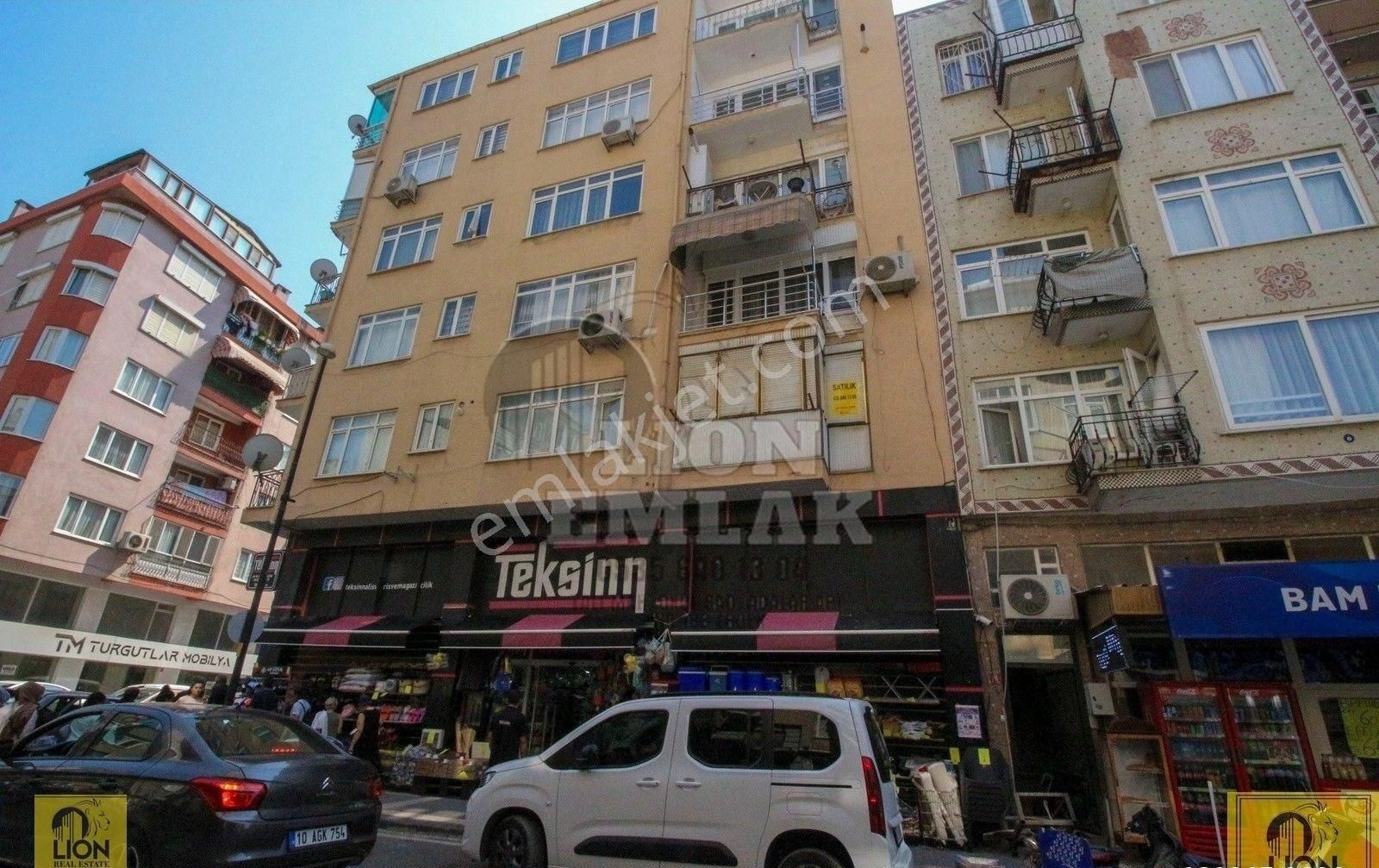Lion Emlak'tan Yalı Mahallesinde Ana Cadde Üzerinde 1. Kat Yatırımlık Fırsat 2+1 Daire