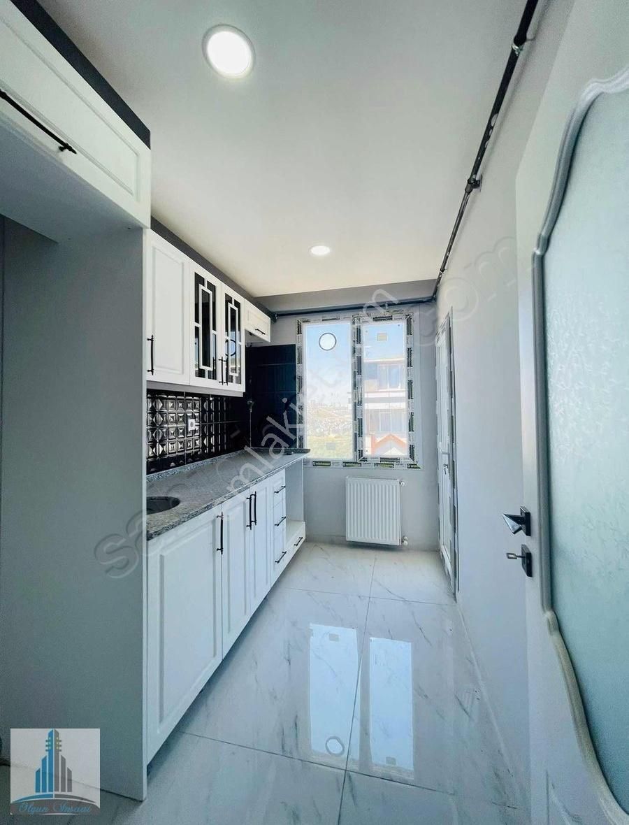 Başakşehir Güvercintepe 85 M2 2+1 Satılık Daire - Görsel 13