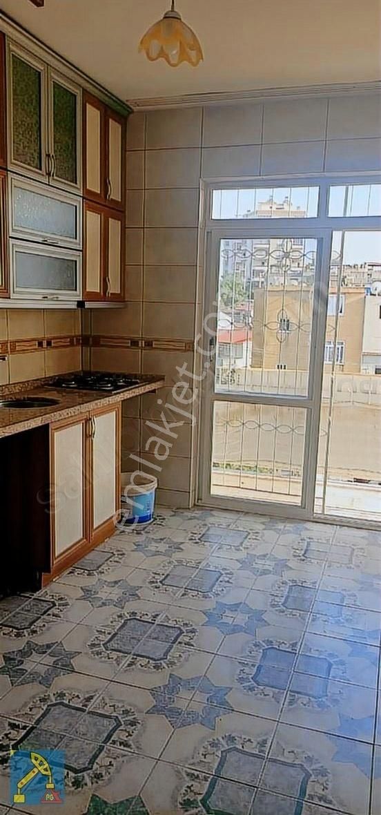 Toroslar Mithattoroğlu Mah 3+1 150m2 Her Kat Tek Daire Kiralık - Görsel 3