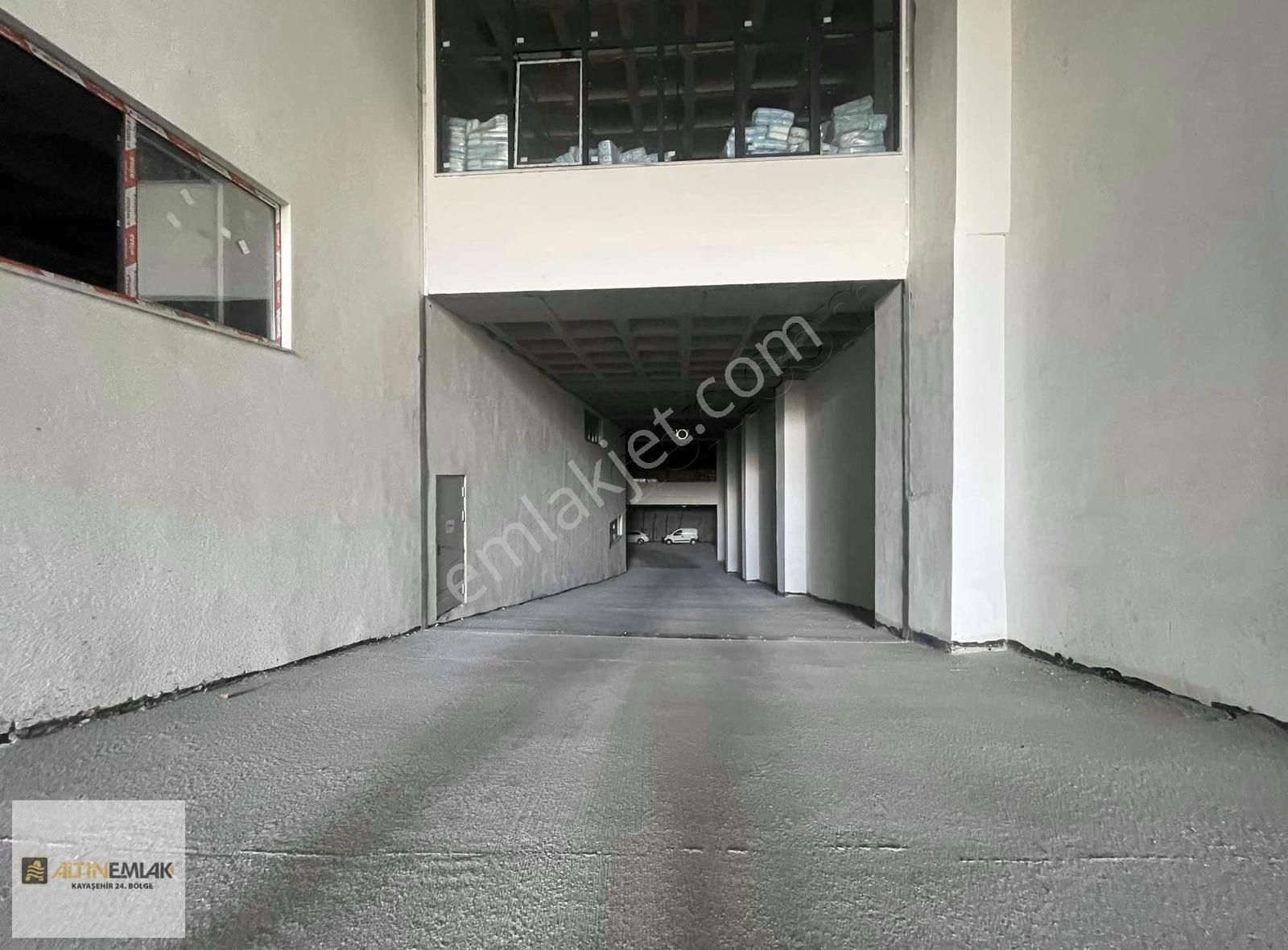 Başakşehir Ziya Gökalp Te Tır Yanaşabilir Kiralık İşyeri - Görsel 12