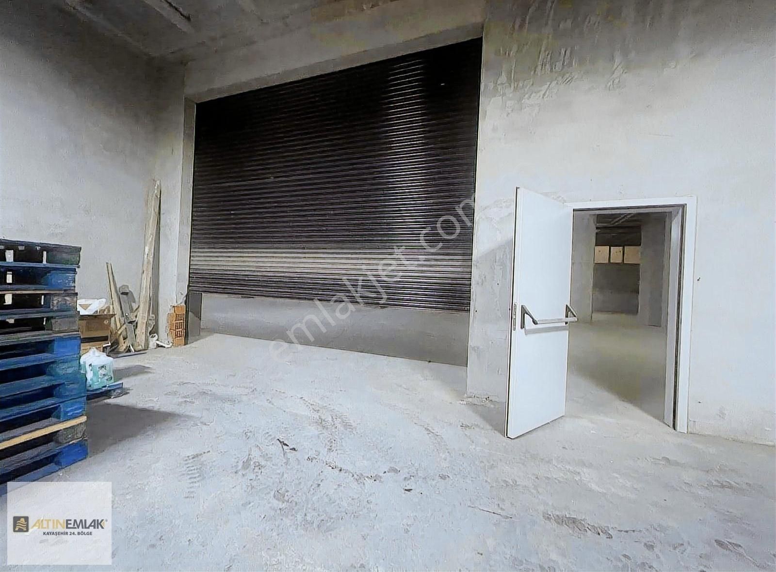 İkitelli De Tır Yanaşır Kiralık İmalat Veya Depo İşyeri - Görsel 27