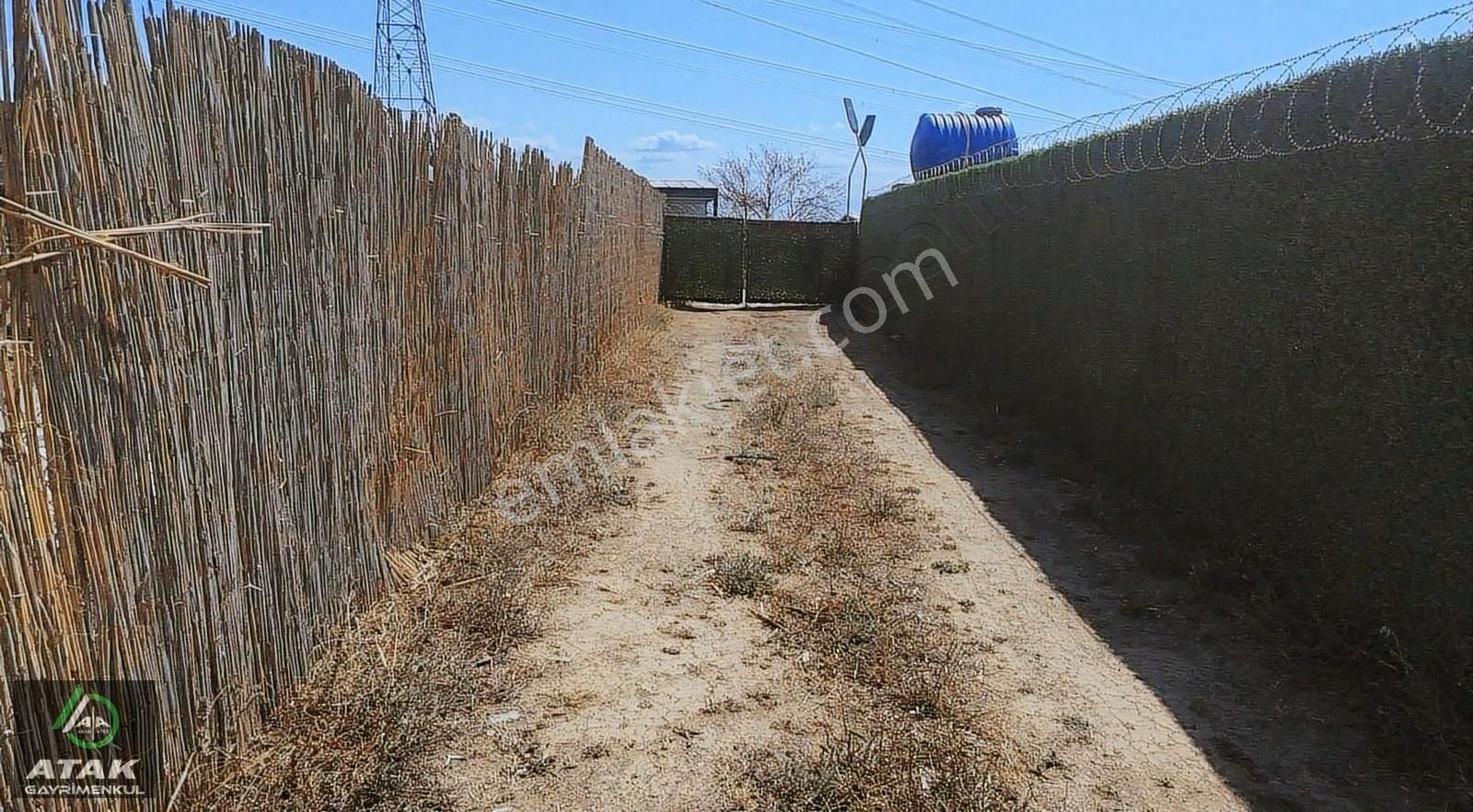 Gebze Denizli Köyünde 220 M2 Kullanım Alanı Olan 2+1 Ev - Görsel 4