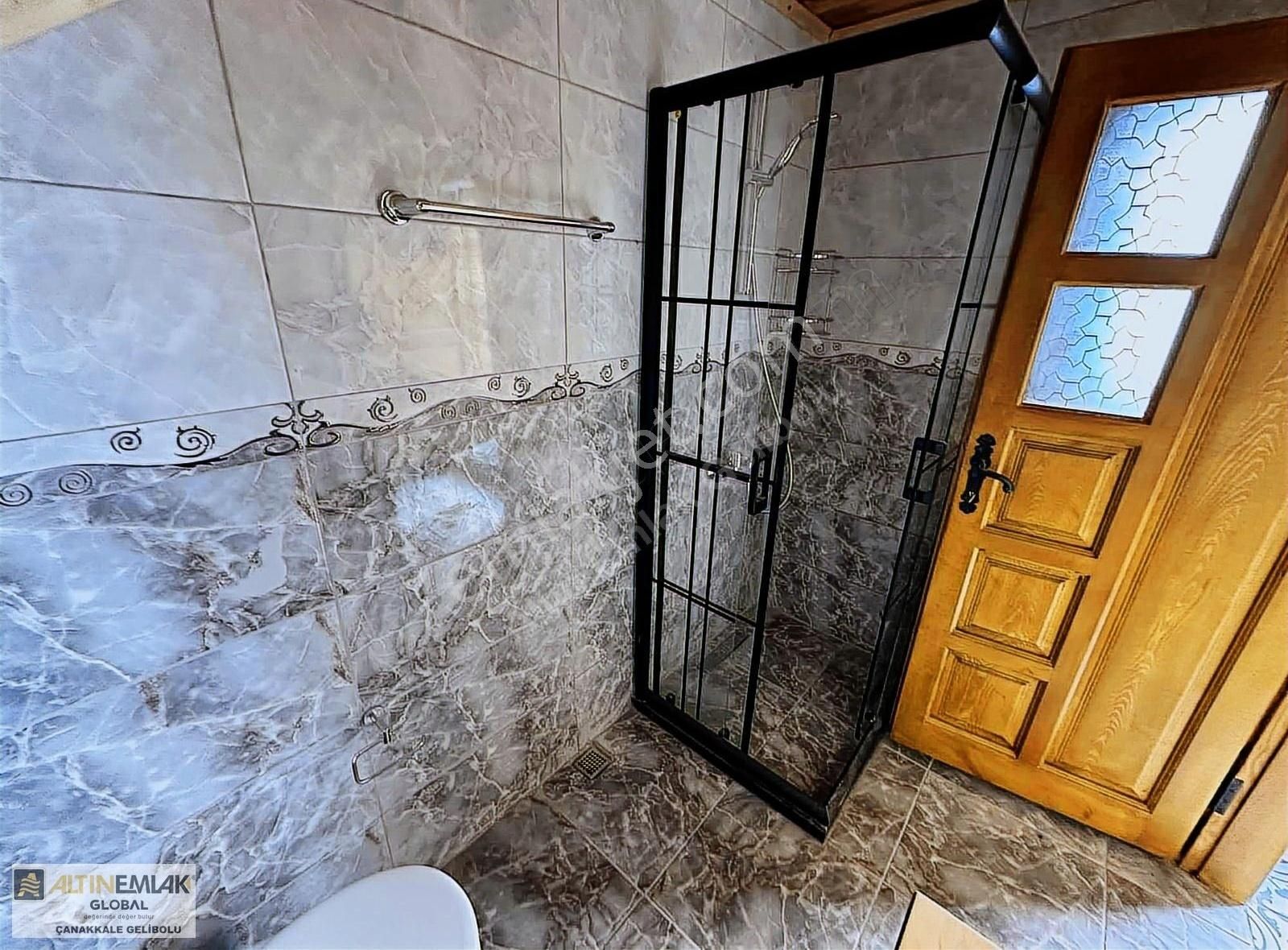 Altın Emlaktan Çarşı Merkezde Satılık Tarih Kokulu Konak - Görsel 7